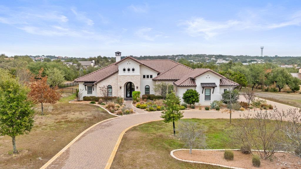 8609 Bellancia Dr, Austin, TX 78738