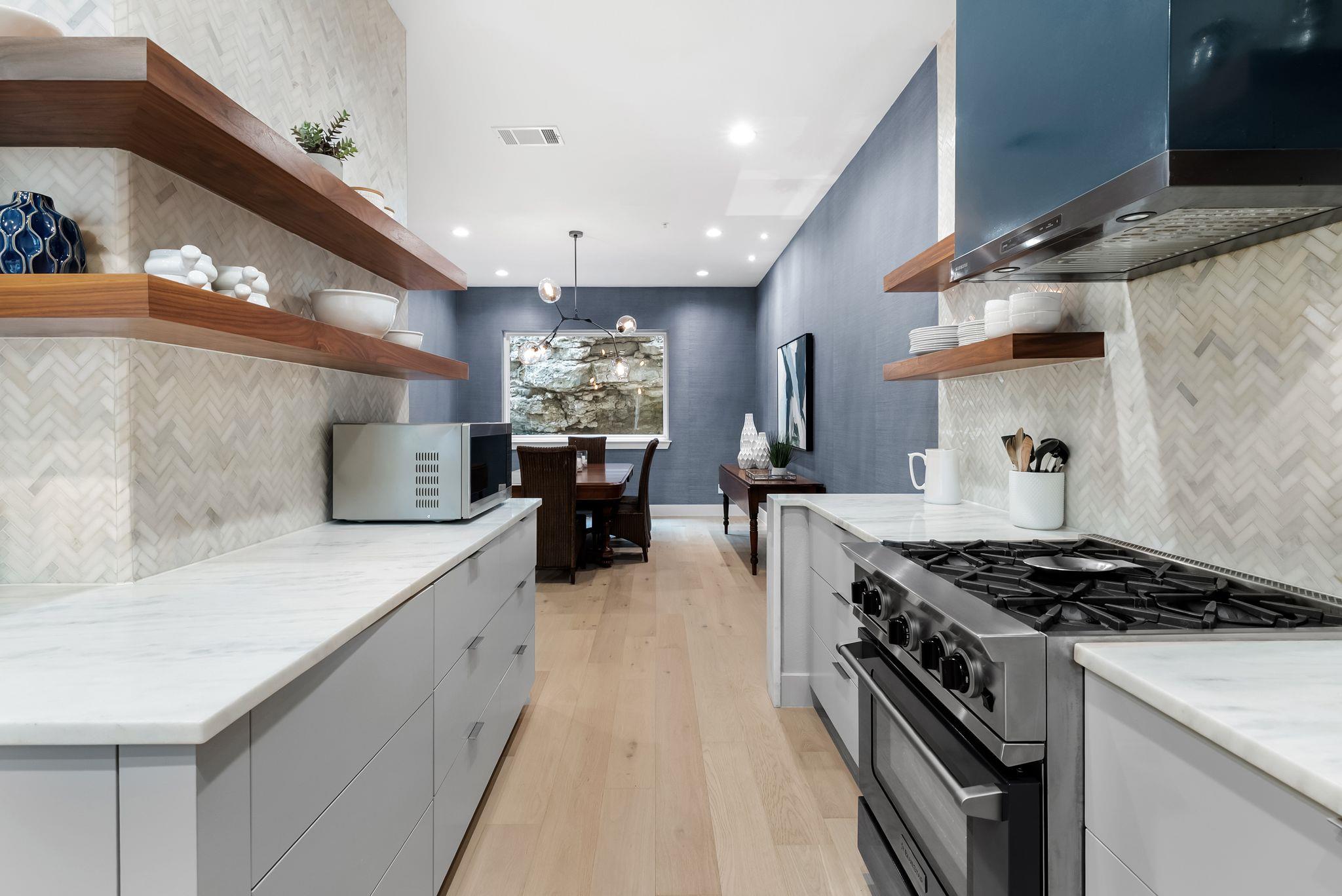 1529 Barton Springs Road Rd # 13, Austin, TX 78704