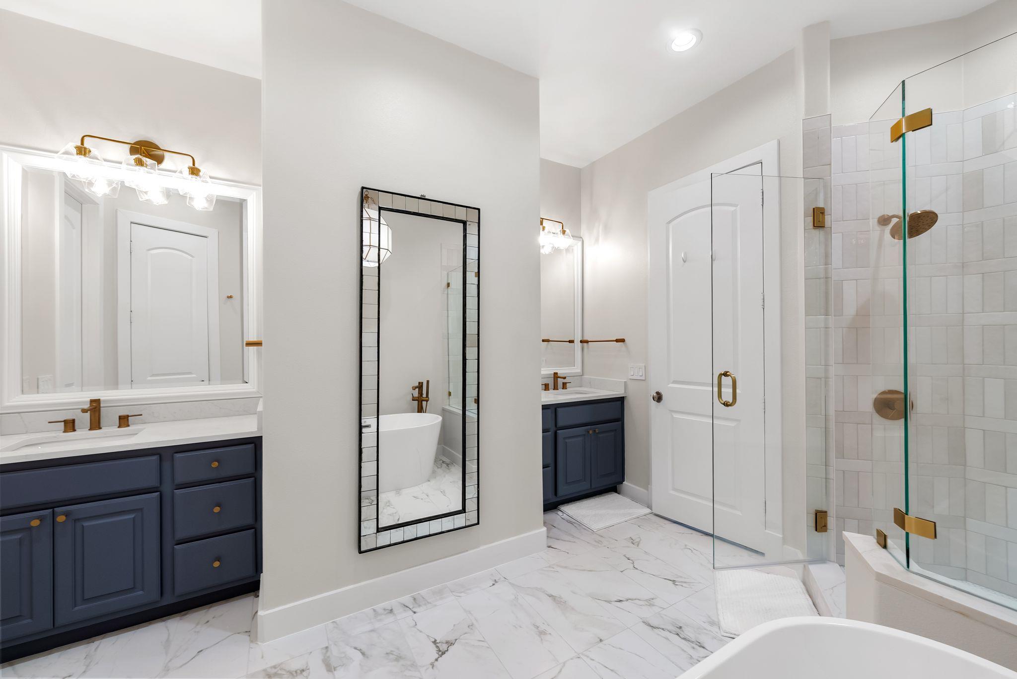 1529 Barton Springs Road Rd # 13, Austin, TX 78704