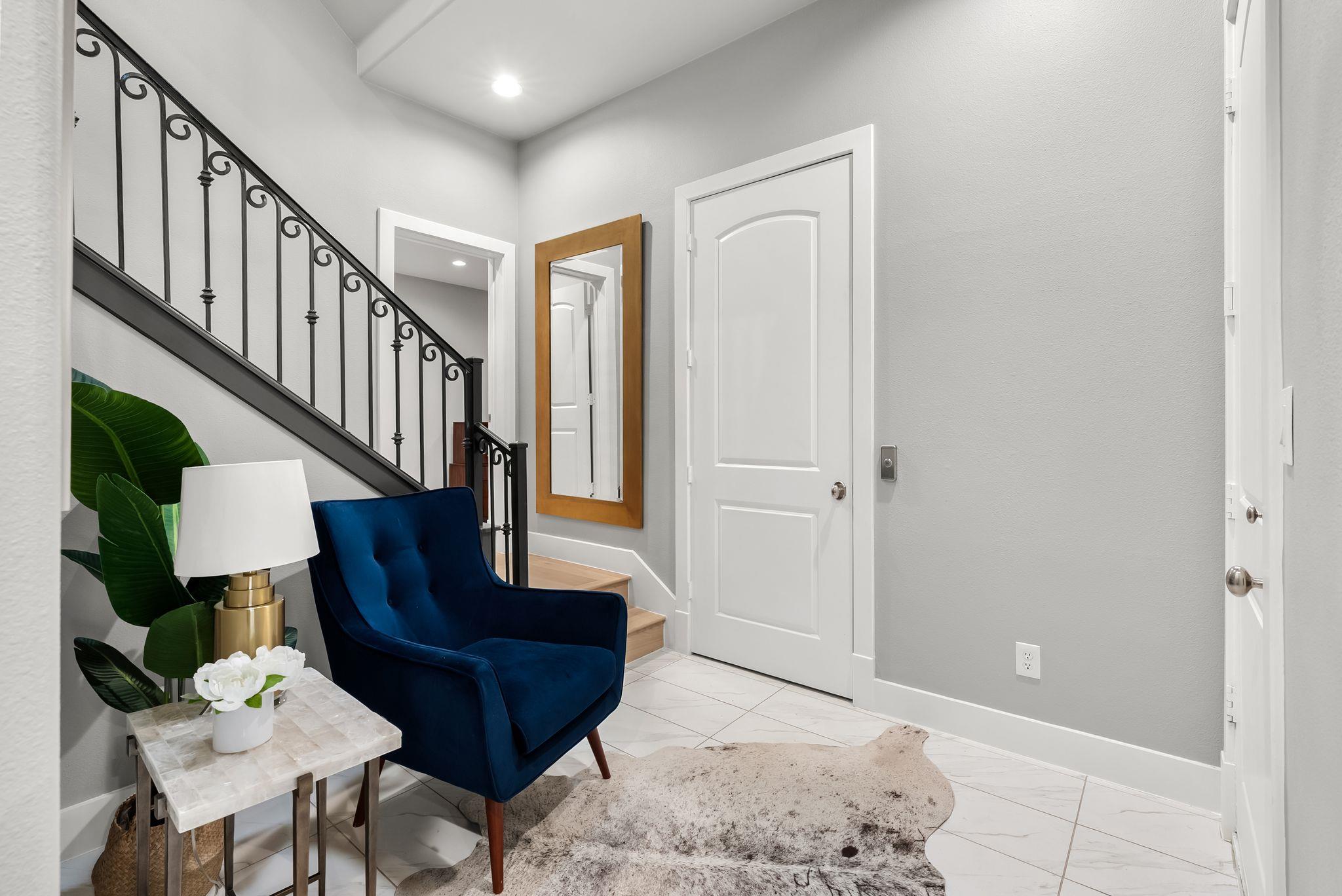 1529 Barton Springs Road Rd # 13, Austin, TX 78704