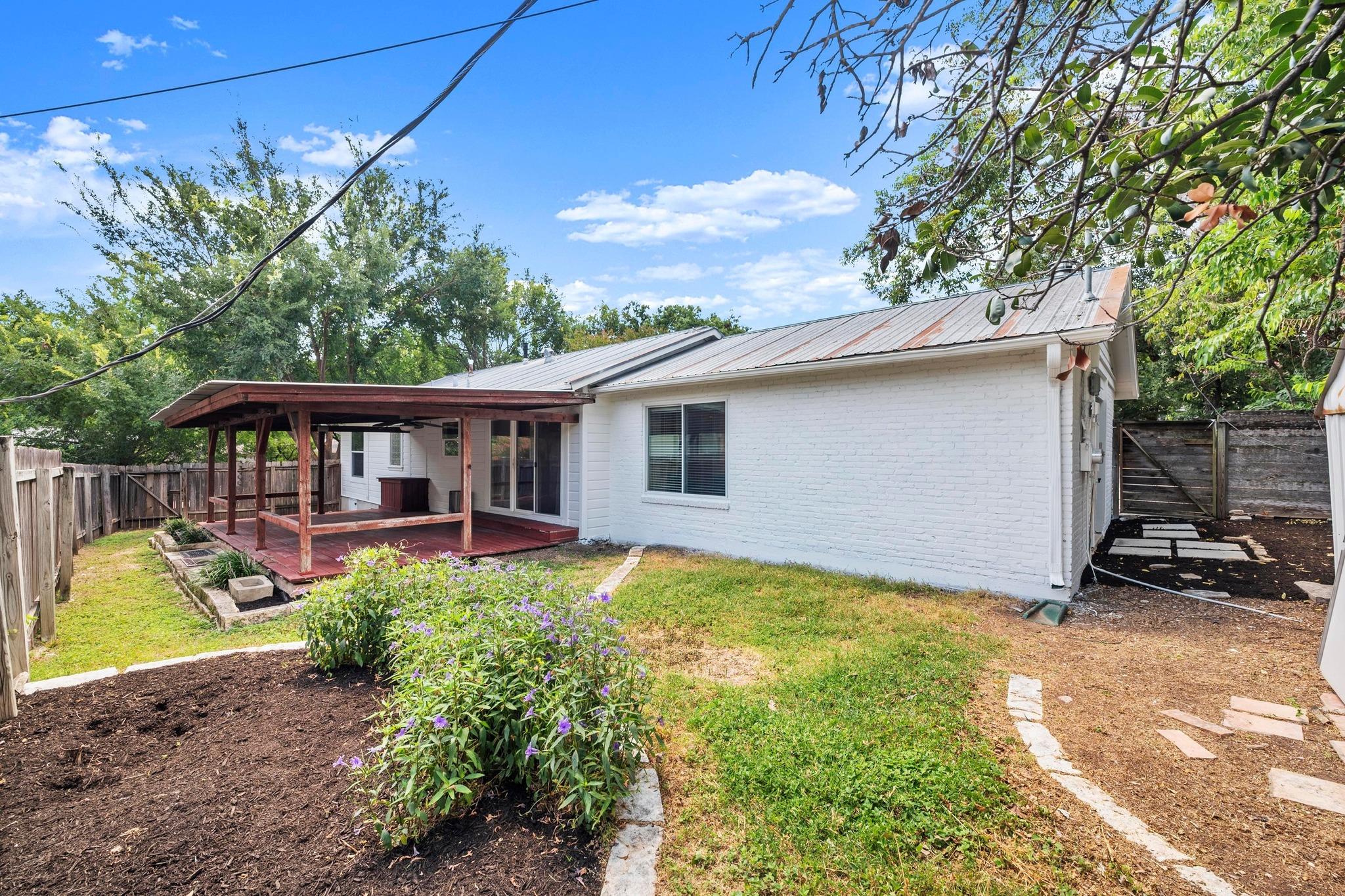 2640 W 45th St, Austin, TX 78731