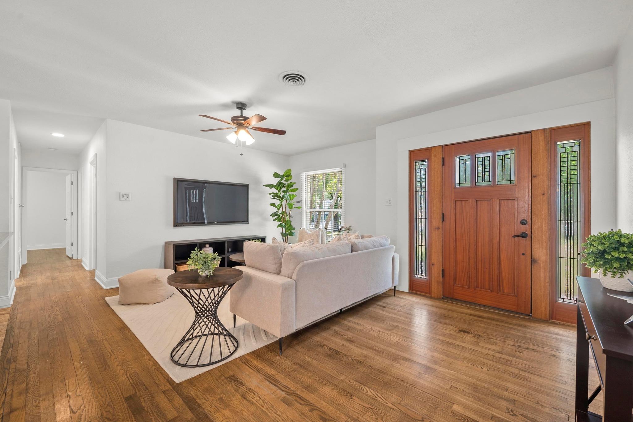 2640 W 45th St, Austin, TX 78731