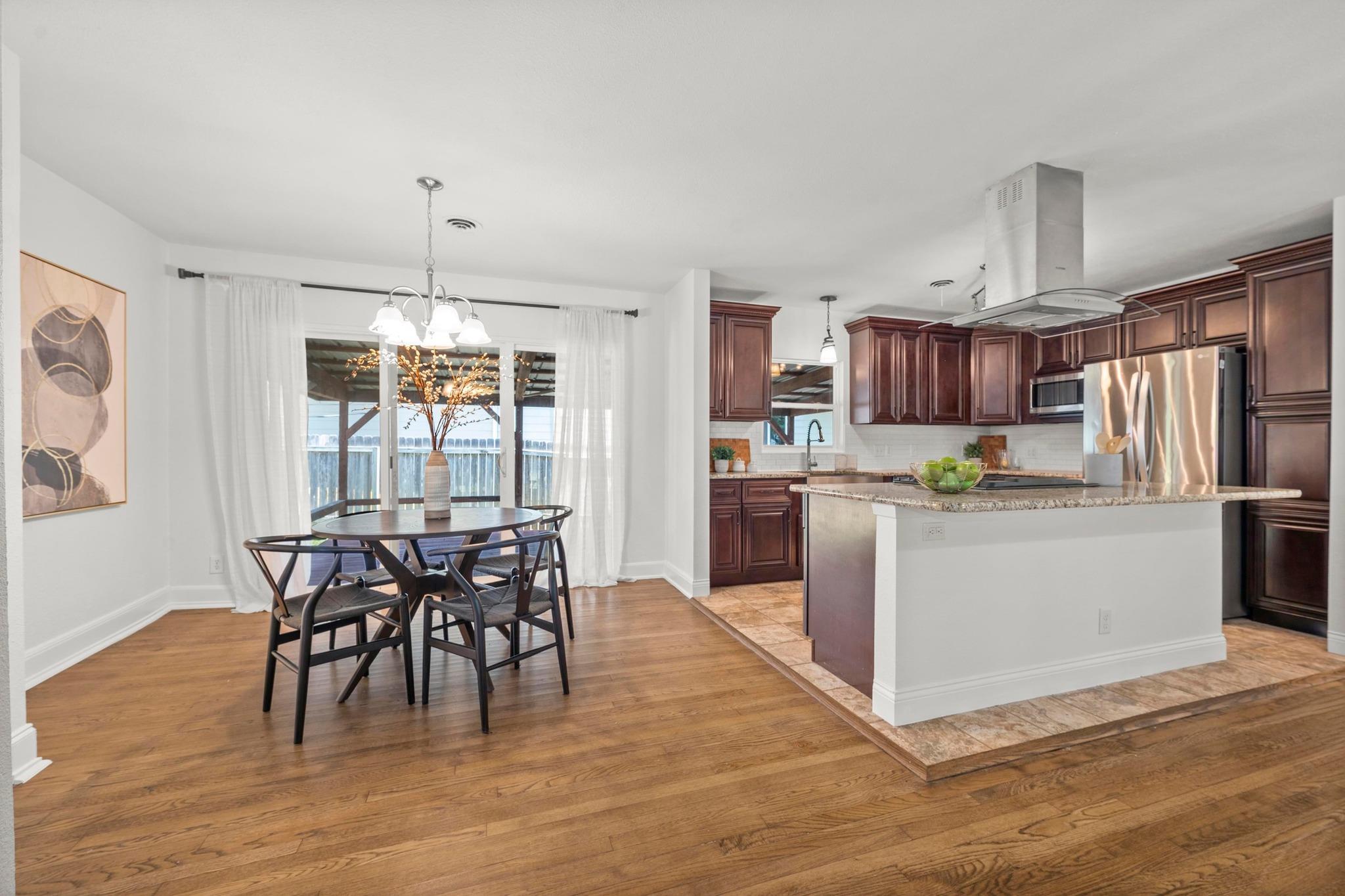 2640 W 45th St, Austin, TX 78731