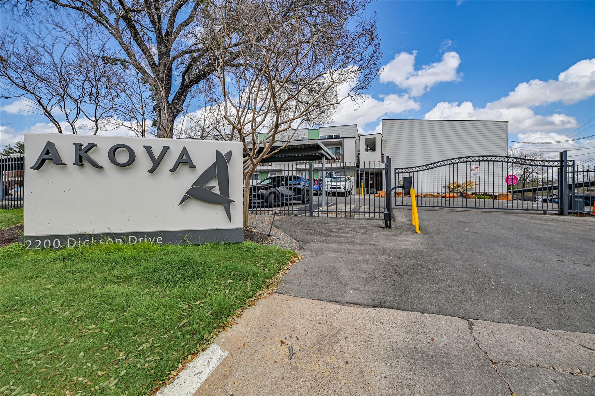 2200 Dickson Dr # 128, Austin, TX 78704