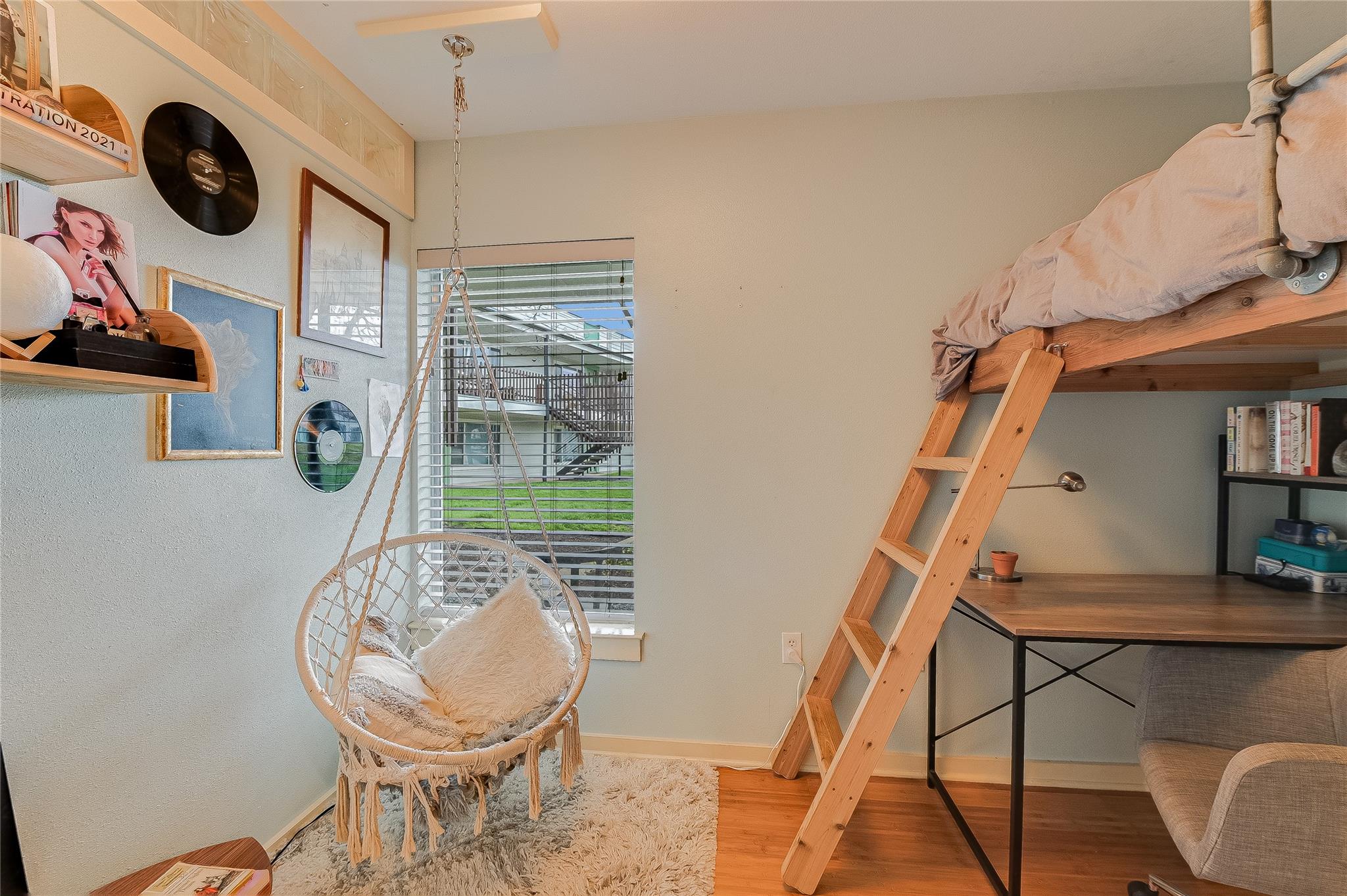 2200 Dickson Dr # 128, Austin, TX 78704