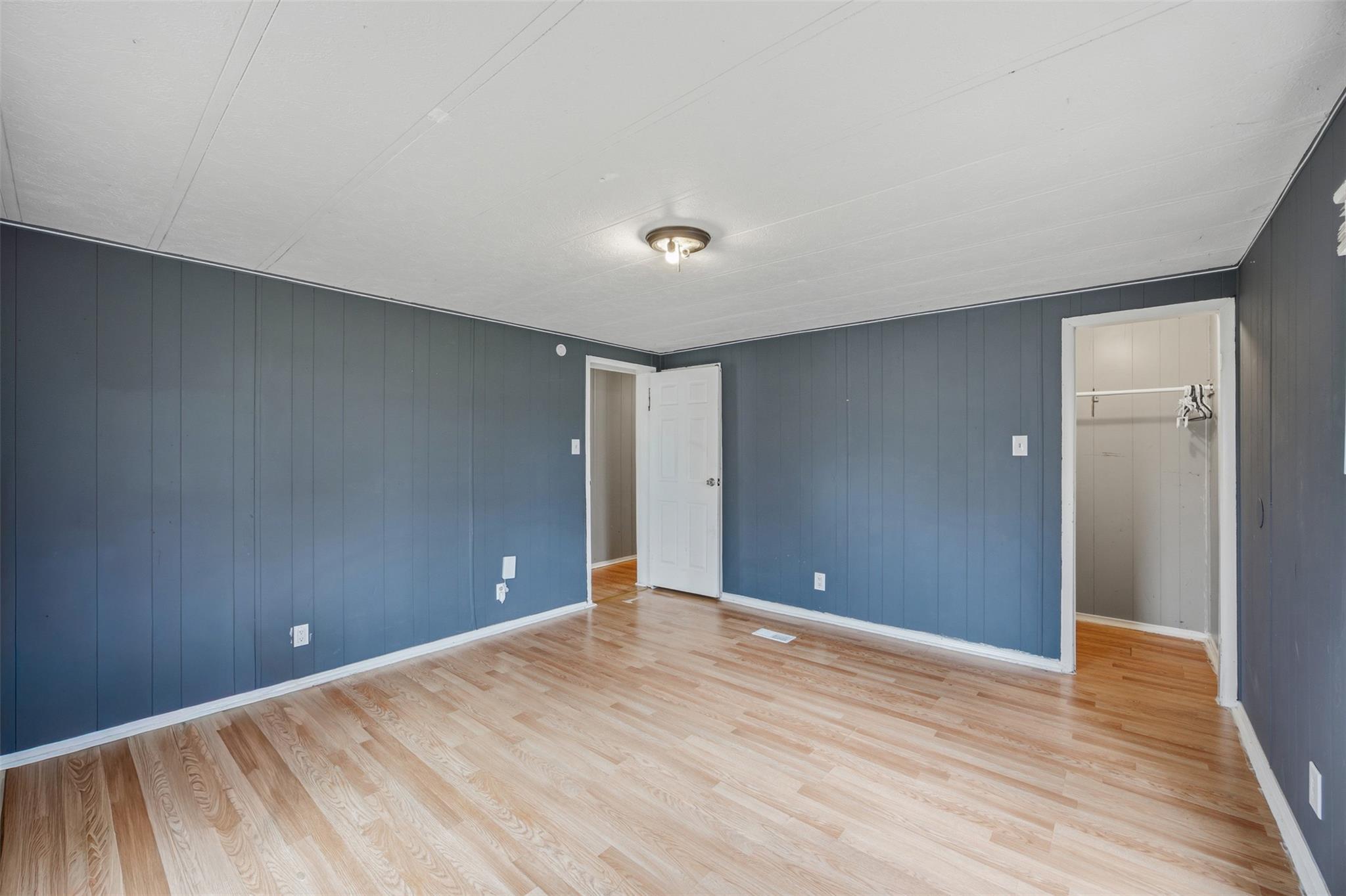 840 Oak Tree Rd, Seguin, TX 78155