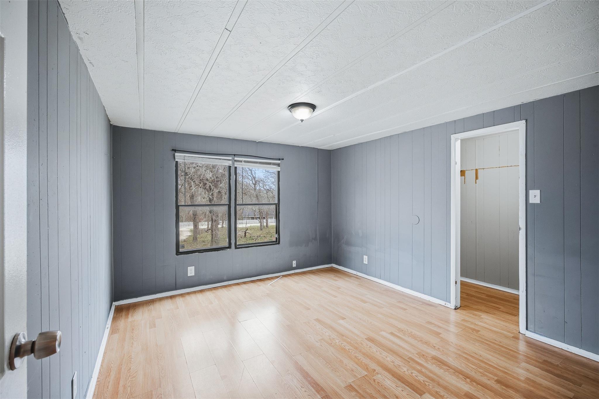 840 Oak Tree Rd, Seguin, TX 78155