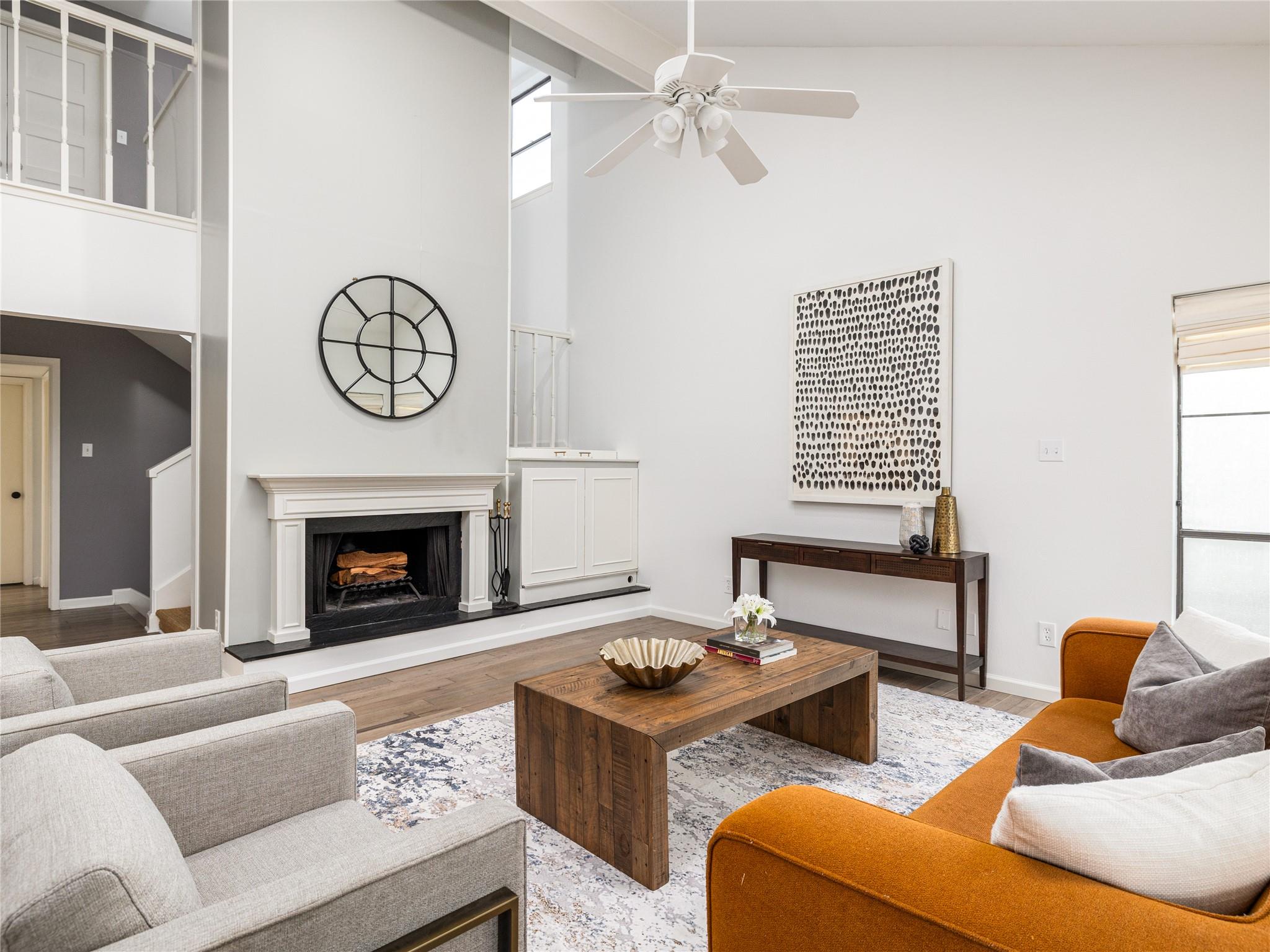 1821 Westlake Dr # 116, Austin, TX 78746