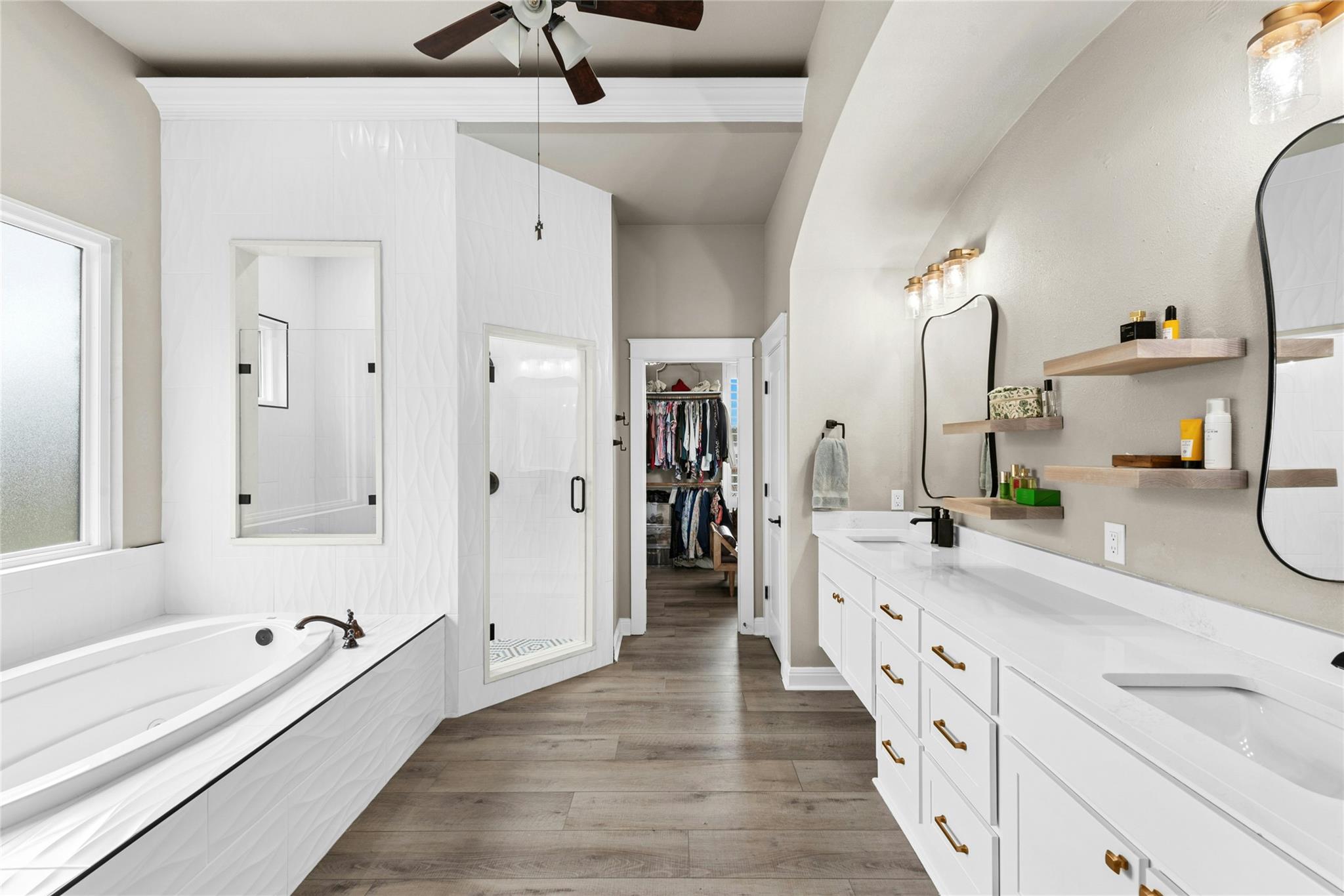 279 Rugged Earth Dr, Austin, TX 78737