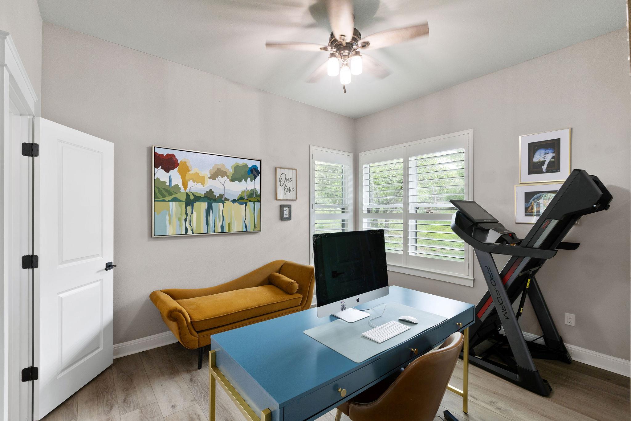 279 Rugged Earth Dr, Austin, TX 78737