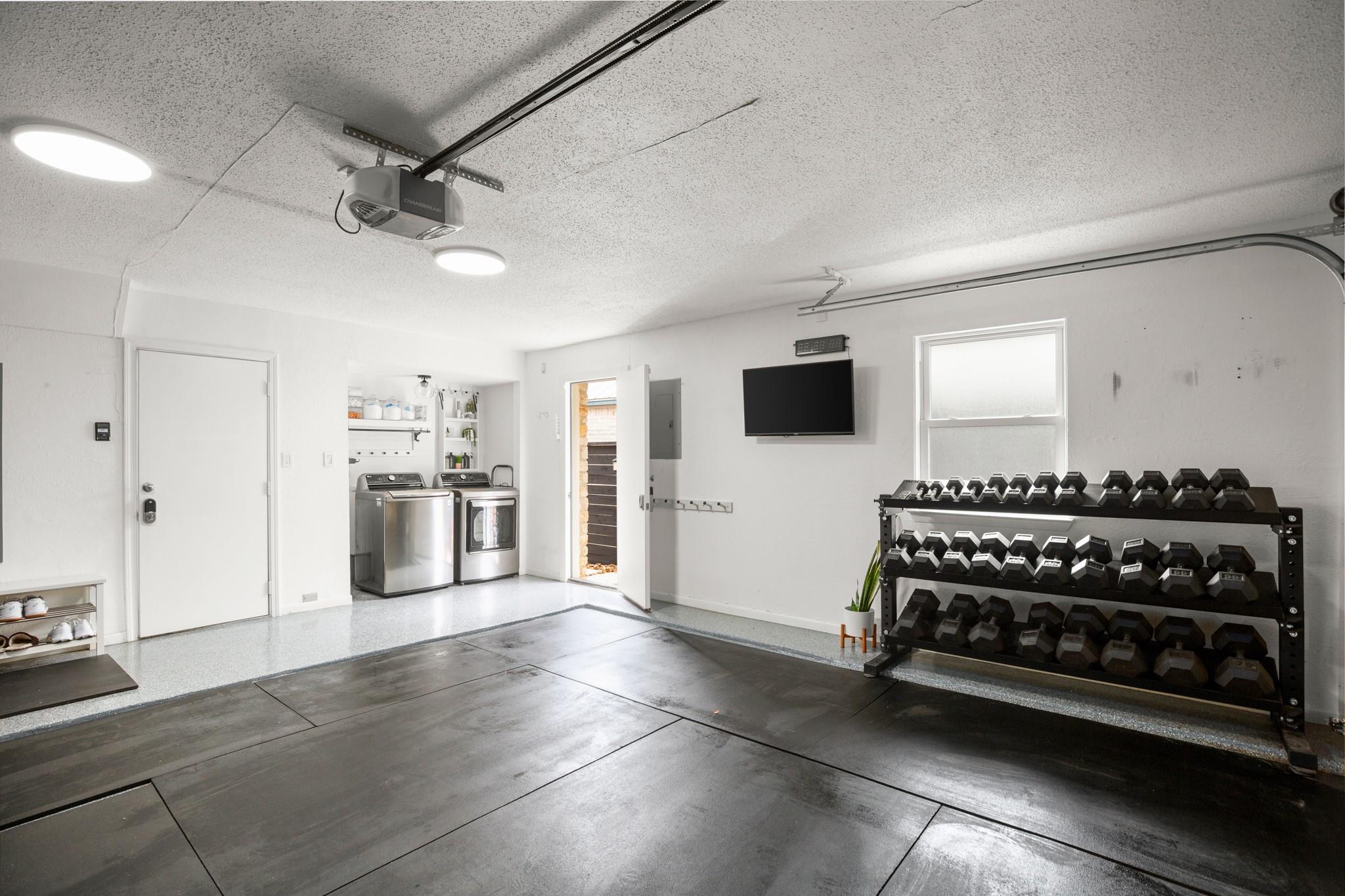 1813 Crooked Ln, Austin, TX 78741