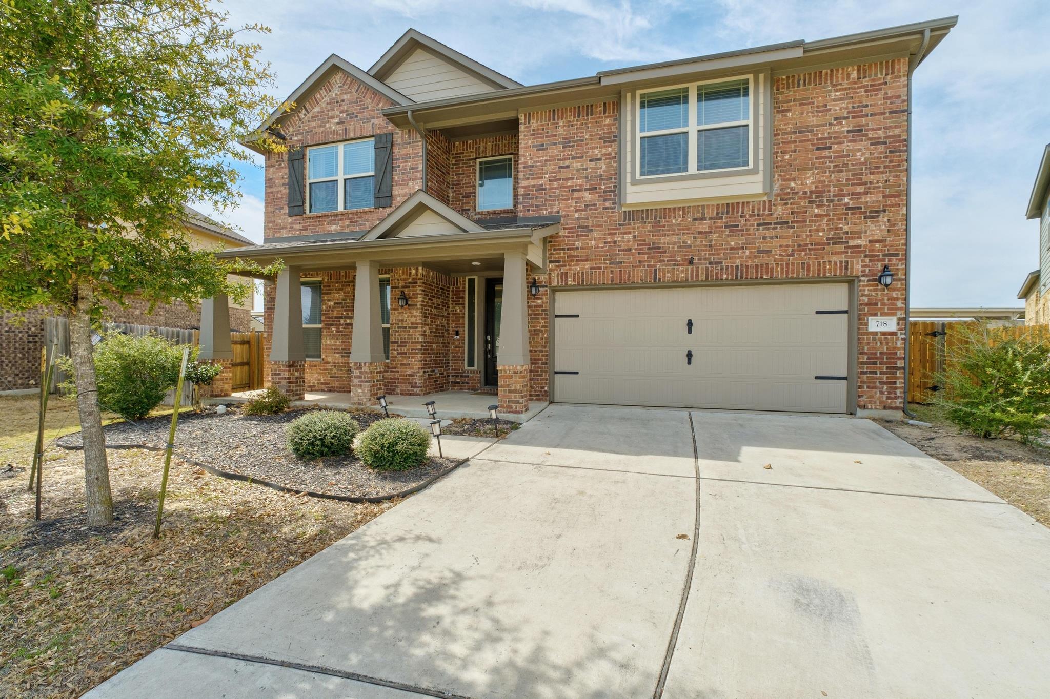 718 Hereford Loop, Hutto, TX 78634