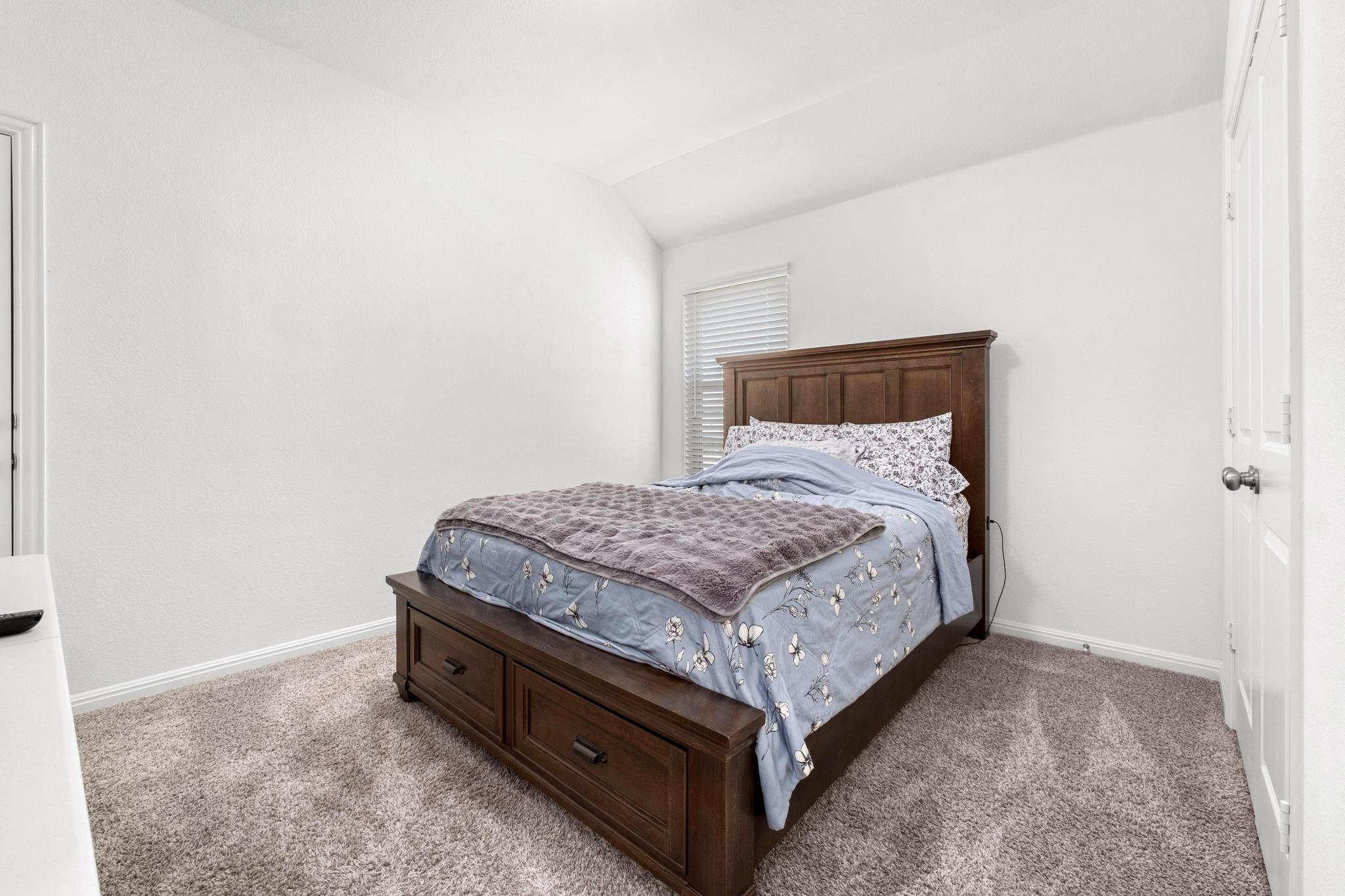 718 Hereford Loop, Hutto, TX 78634