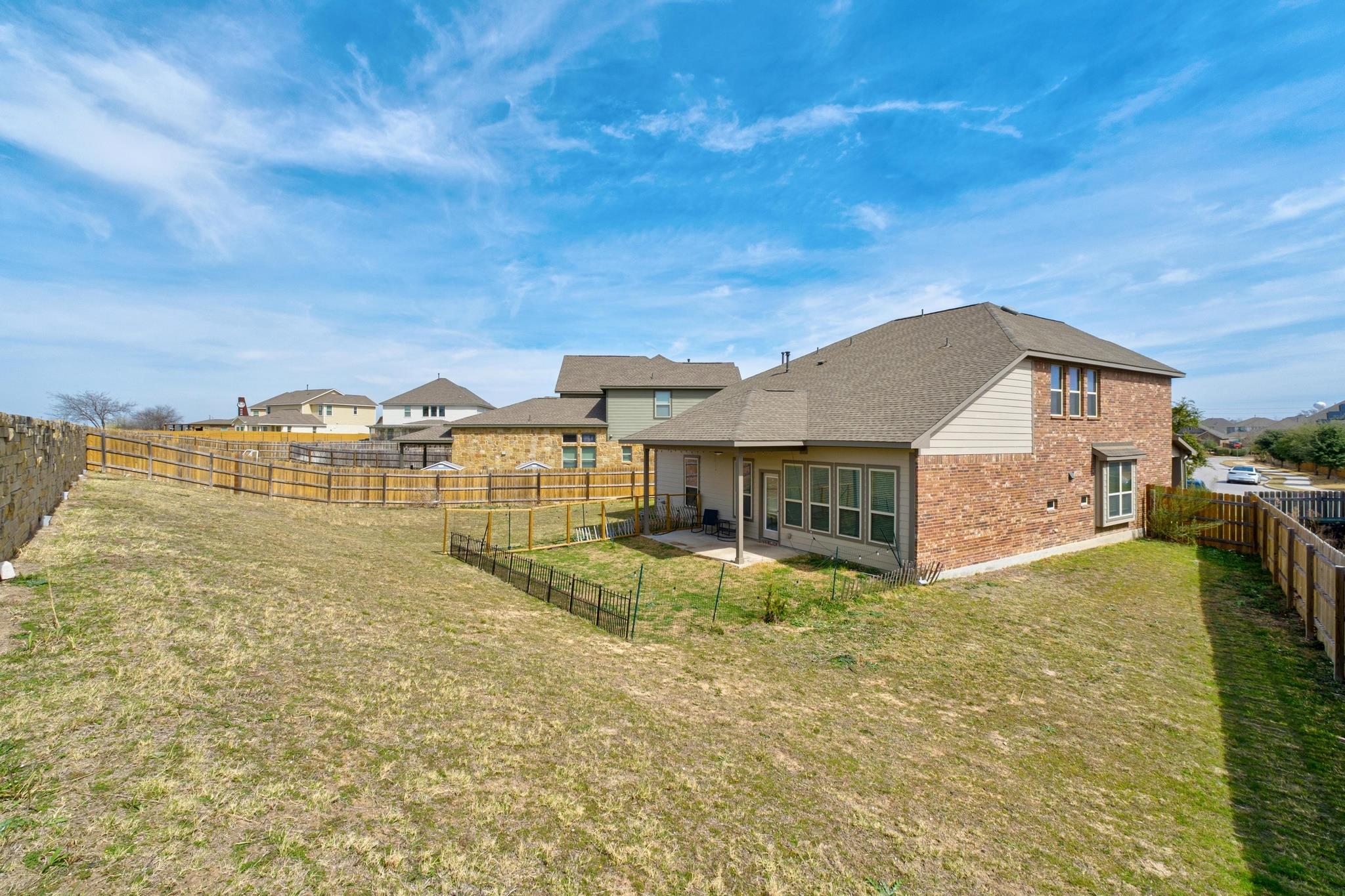 718 Hereford Loop, Hutto, TX 78634