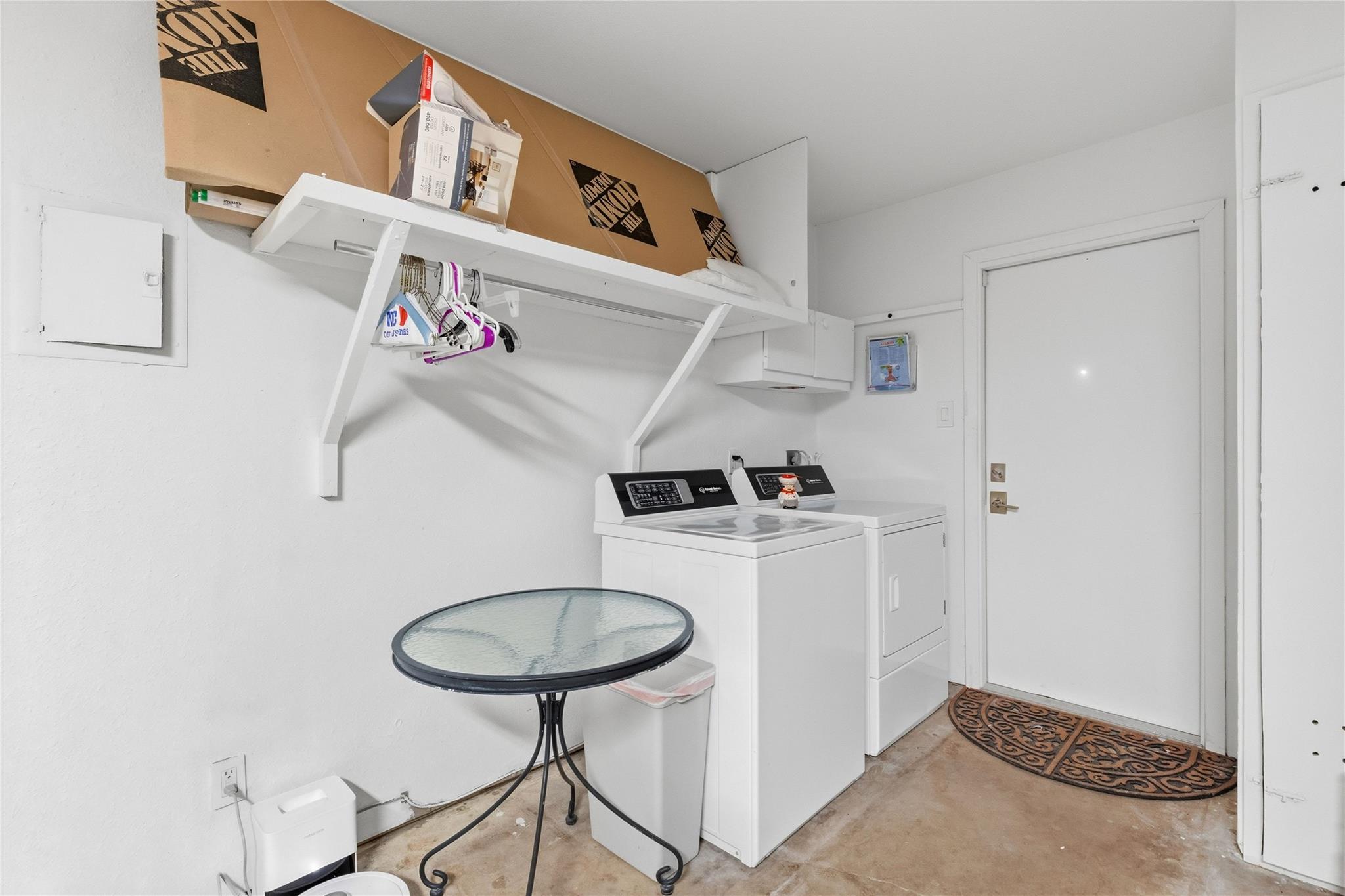 11712 Natrona Dr, Austin, TX 78759