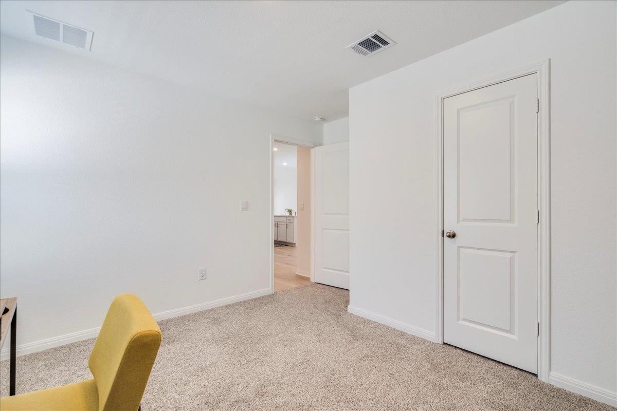 314 Lake Sweetwater Ln, Buda, TX 78610