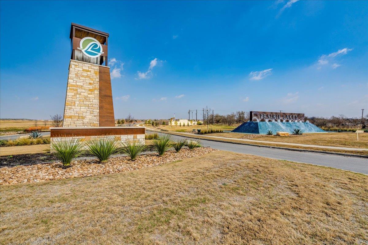 314 Lake Sweetwater Ln, Buda, TX 78610