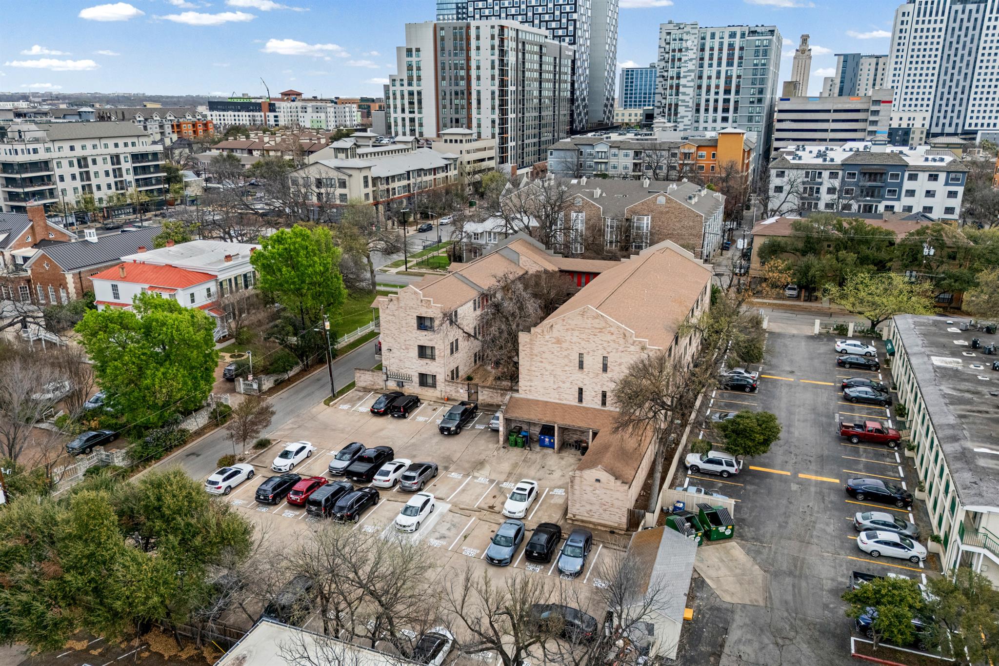 2216 San Gabriel St # 308, Austin, TX 78705