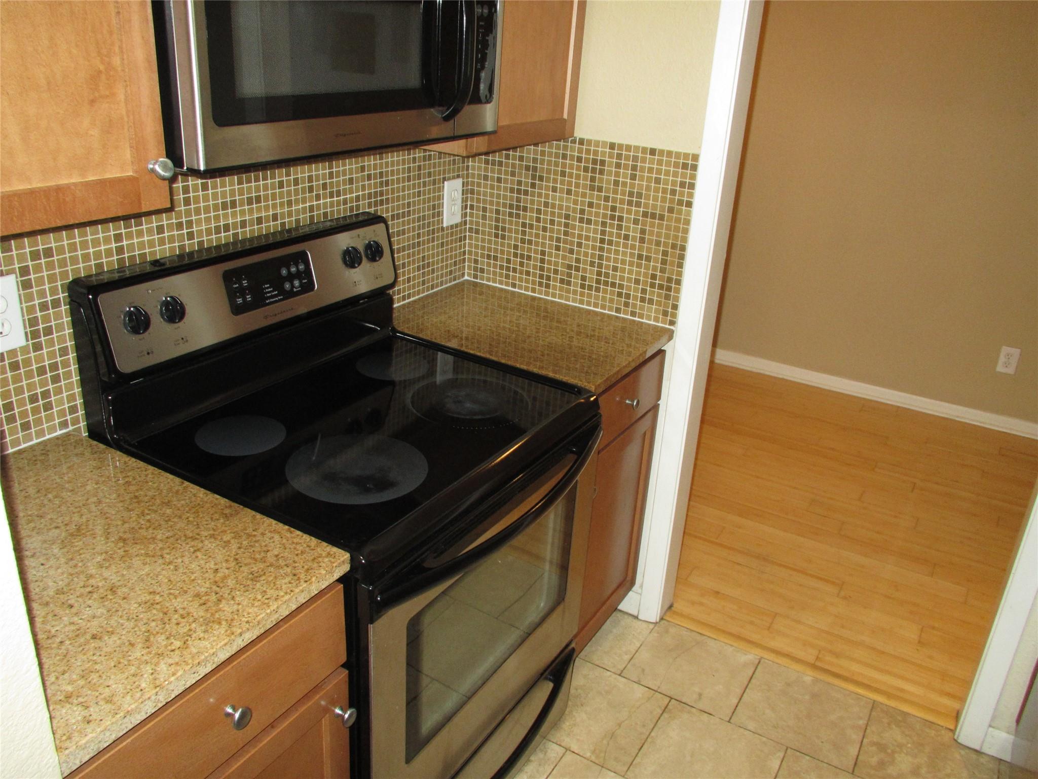 3204 Menchaca Rd # 702, Austin, TX 78704