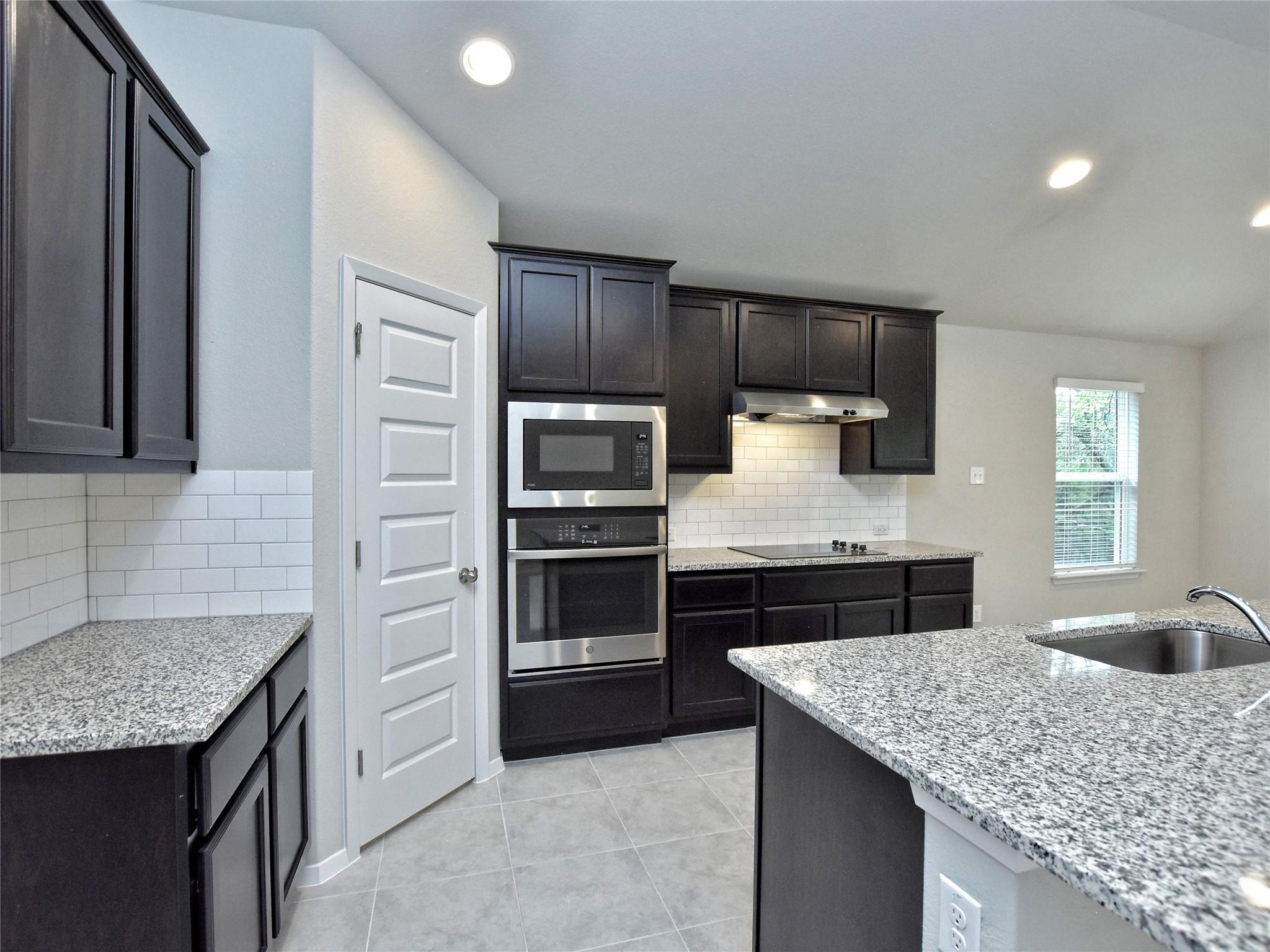 20701 Boggy Ford Rd, Lago Vista, TX 78645