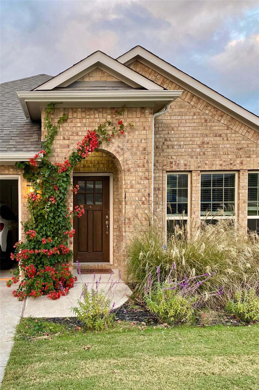 1041 Naranjo Dr, Georgetown, TX 78628