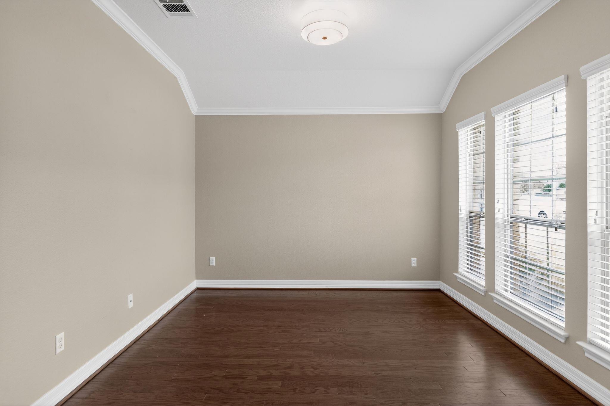 1041 Naranjo Dr, Georgetown, TX 78628