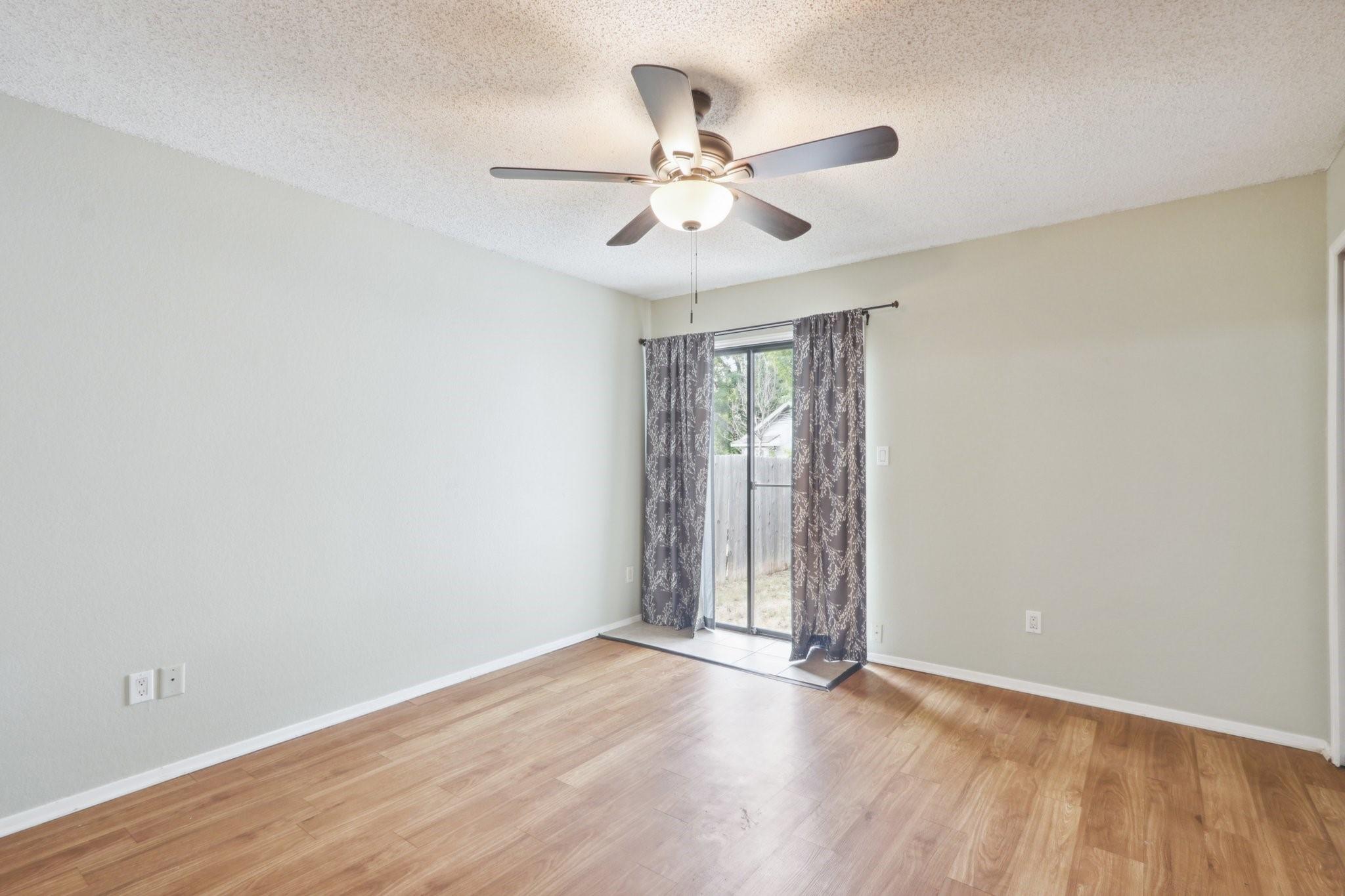 2407 Dowd Ln, Austin, TX 78728