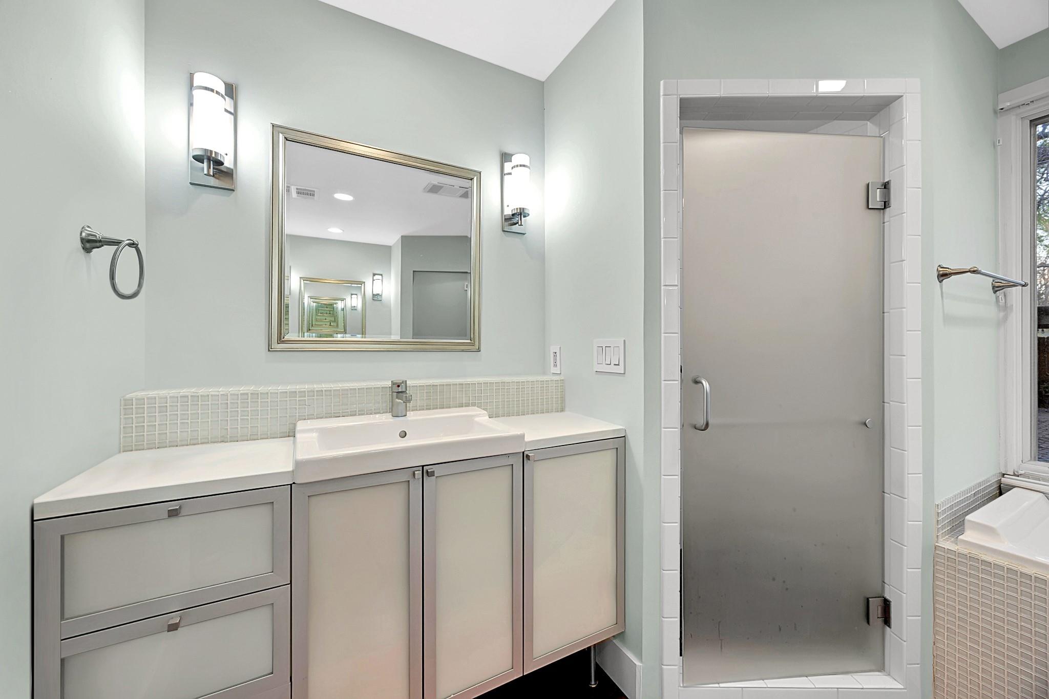 1503 Mohle Dr, Austin, TX 78703