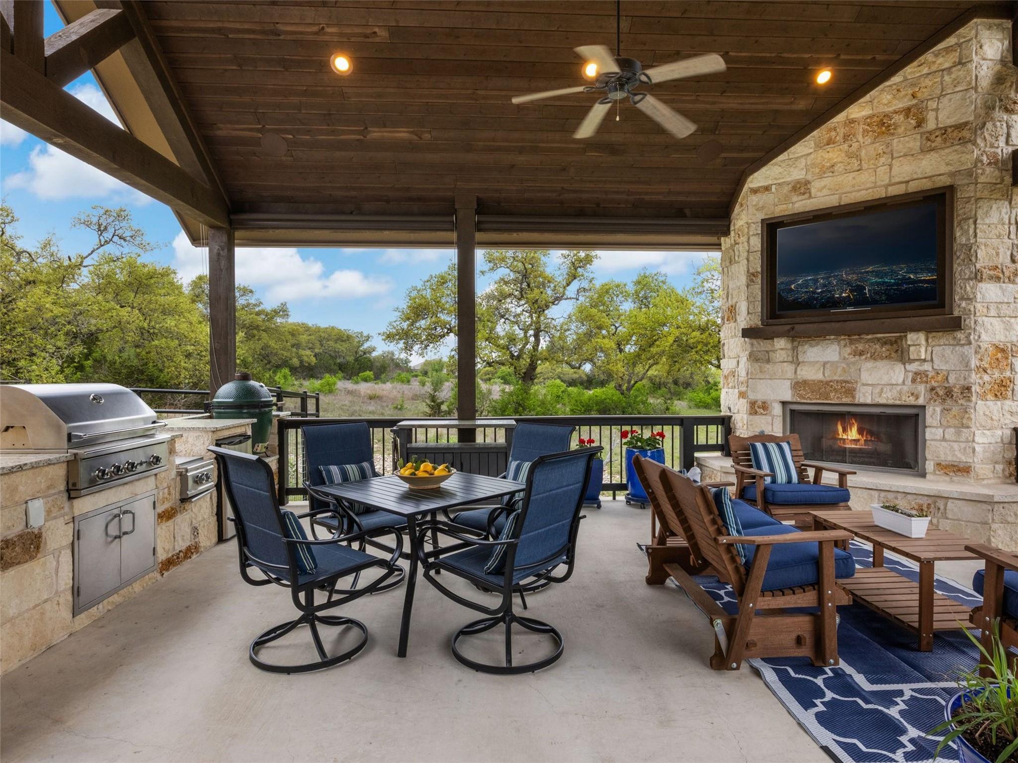 2145 San Jose Way, Canyon Lake, TX 78133