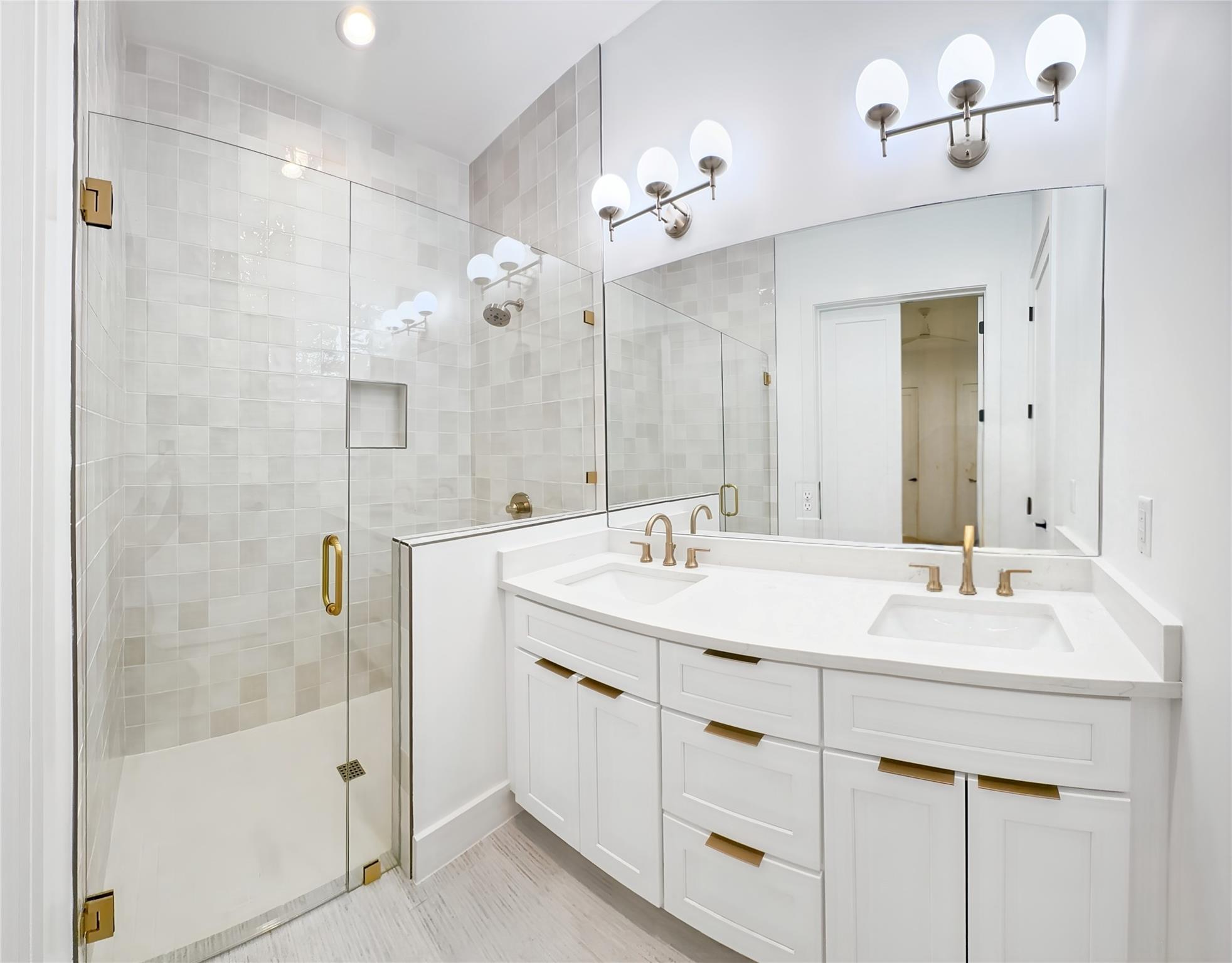 3614 Abbate Cir # A, Austin, TX 78721