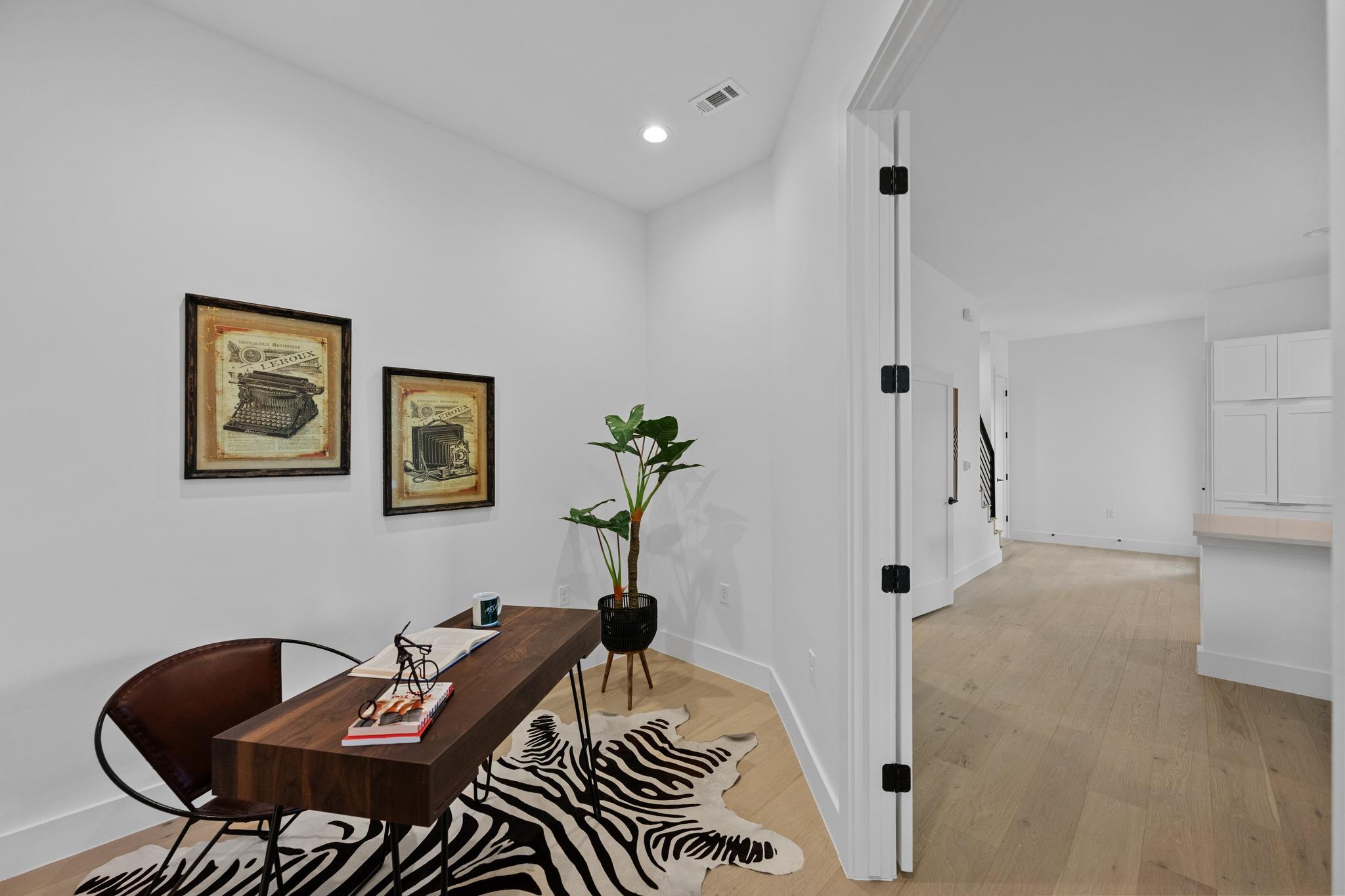 3614 Abbate Cir # A, Austin, TX 78721