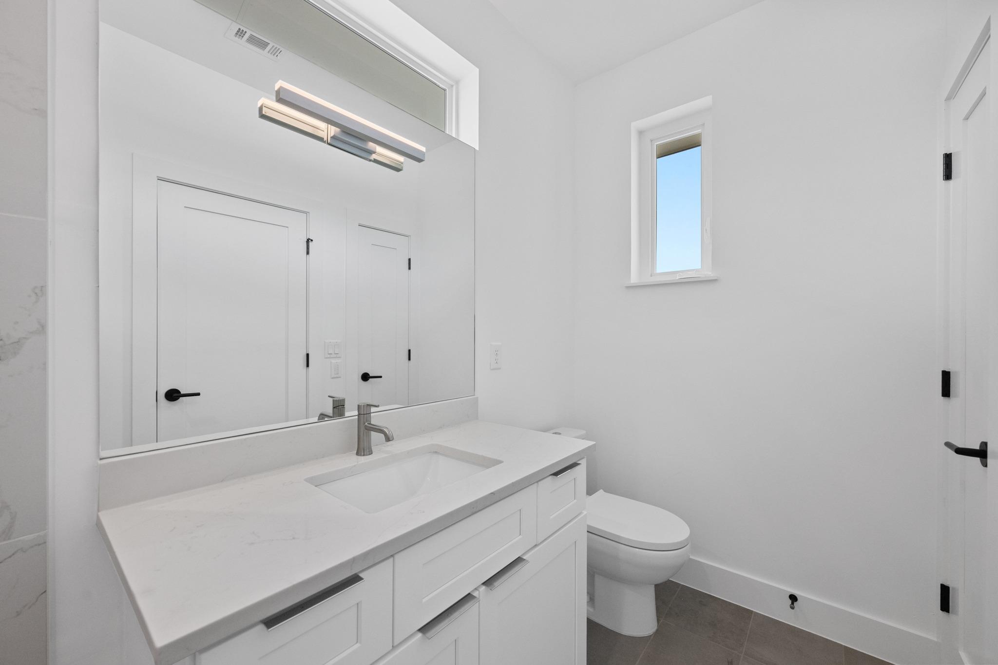 3614 Abbate Cir # A, Austin, TX 78721