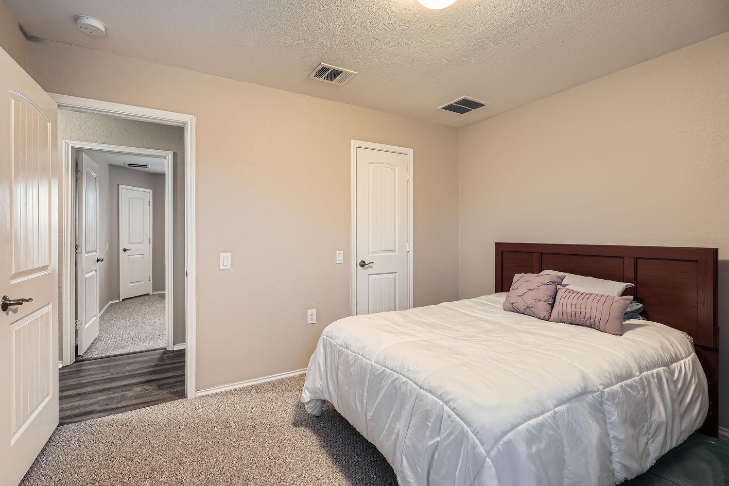 3504 Alpine Autumn Dr, Austin, TX 78744