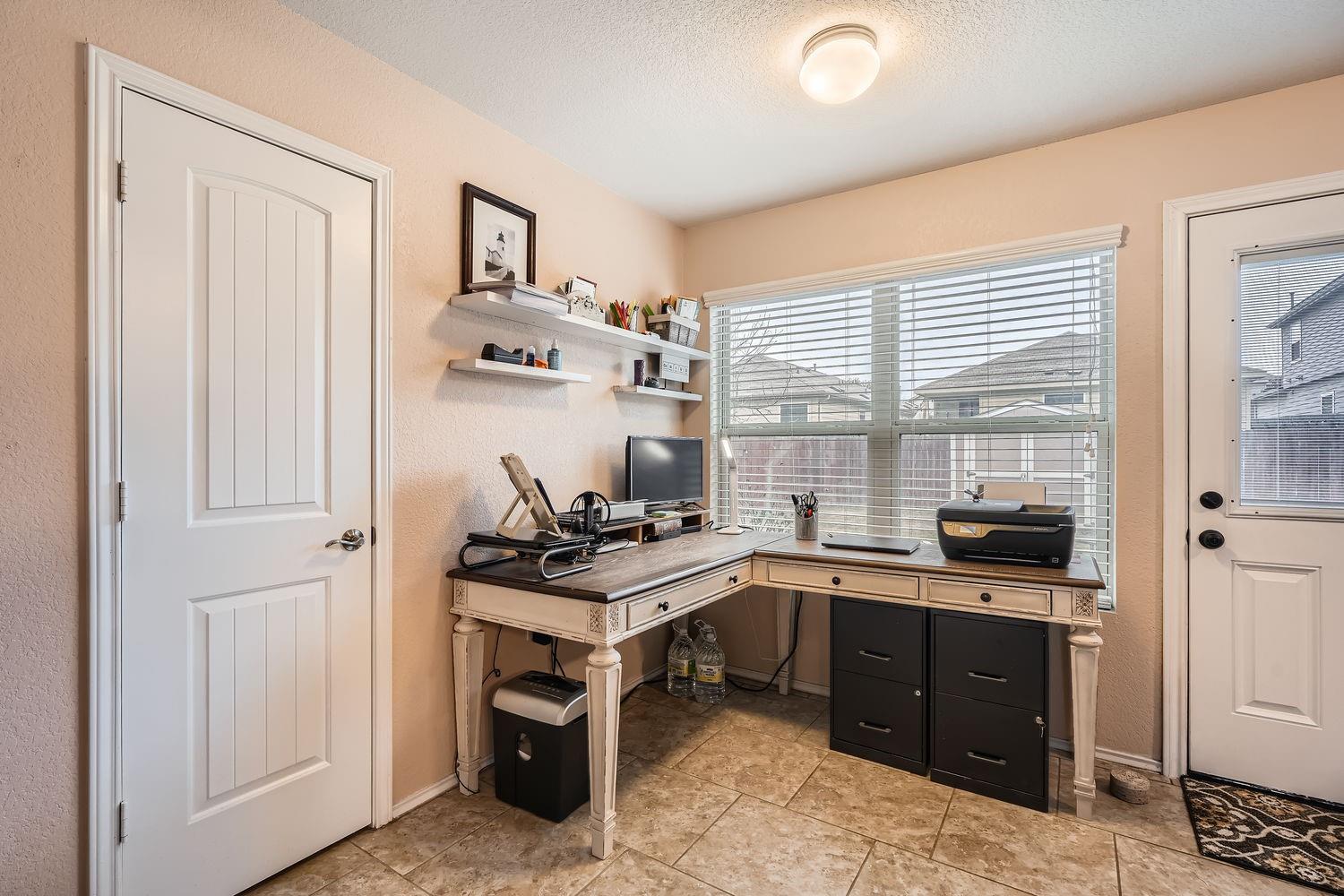 3504 Alpine Autumn Dr, Austin, TX 78744