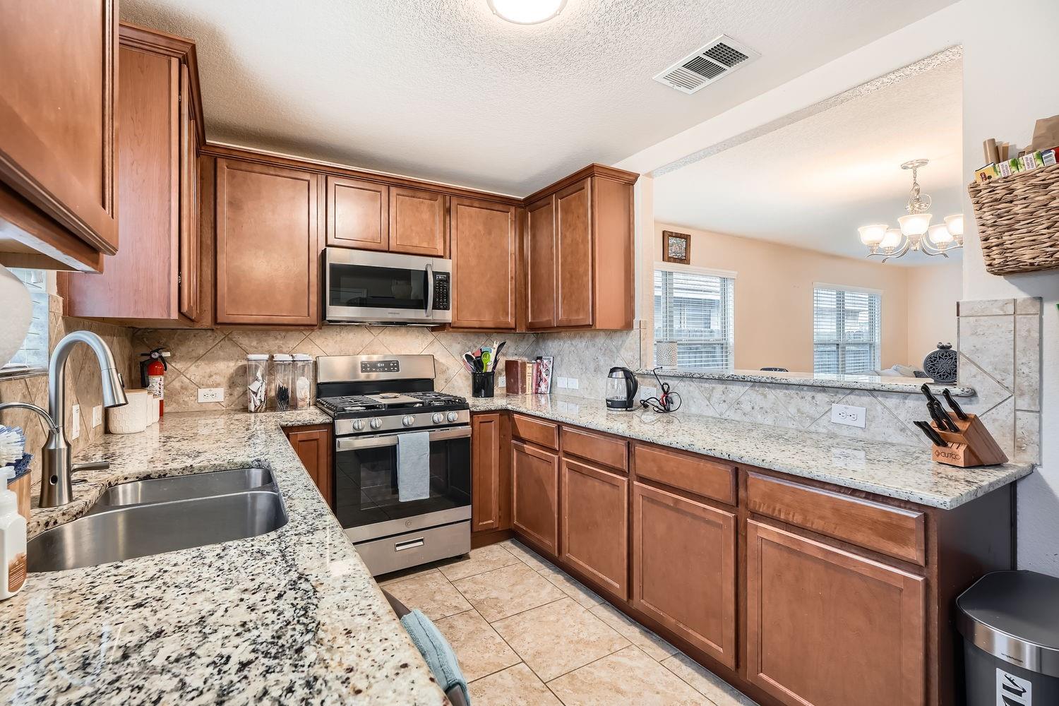 3504 Alpine Autumn Dr, Austin, TX 78744