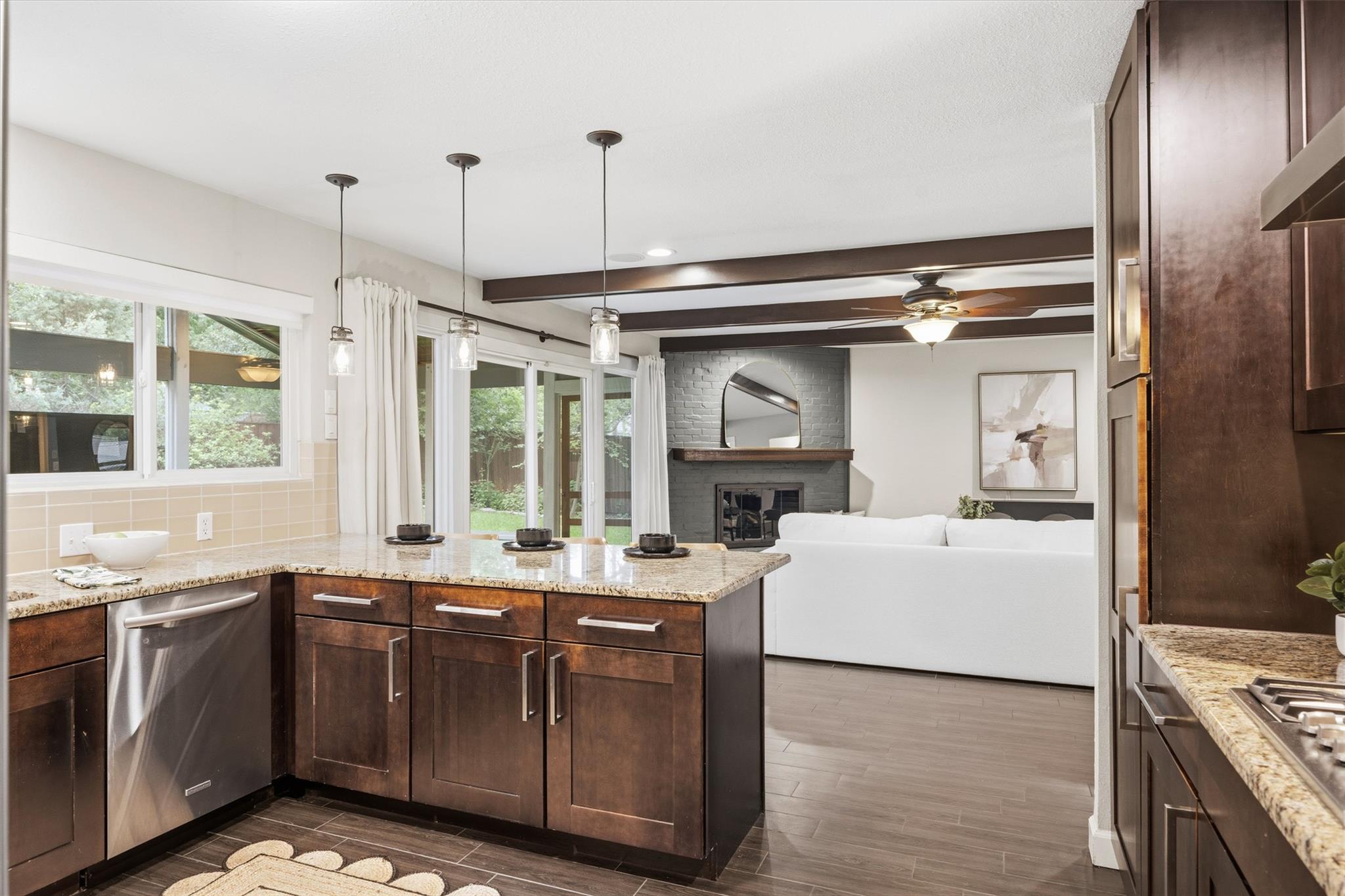 7211 Geneva Dr, Austin, TX 78723