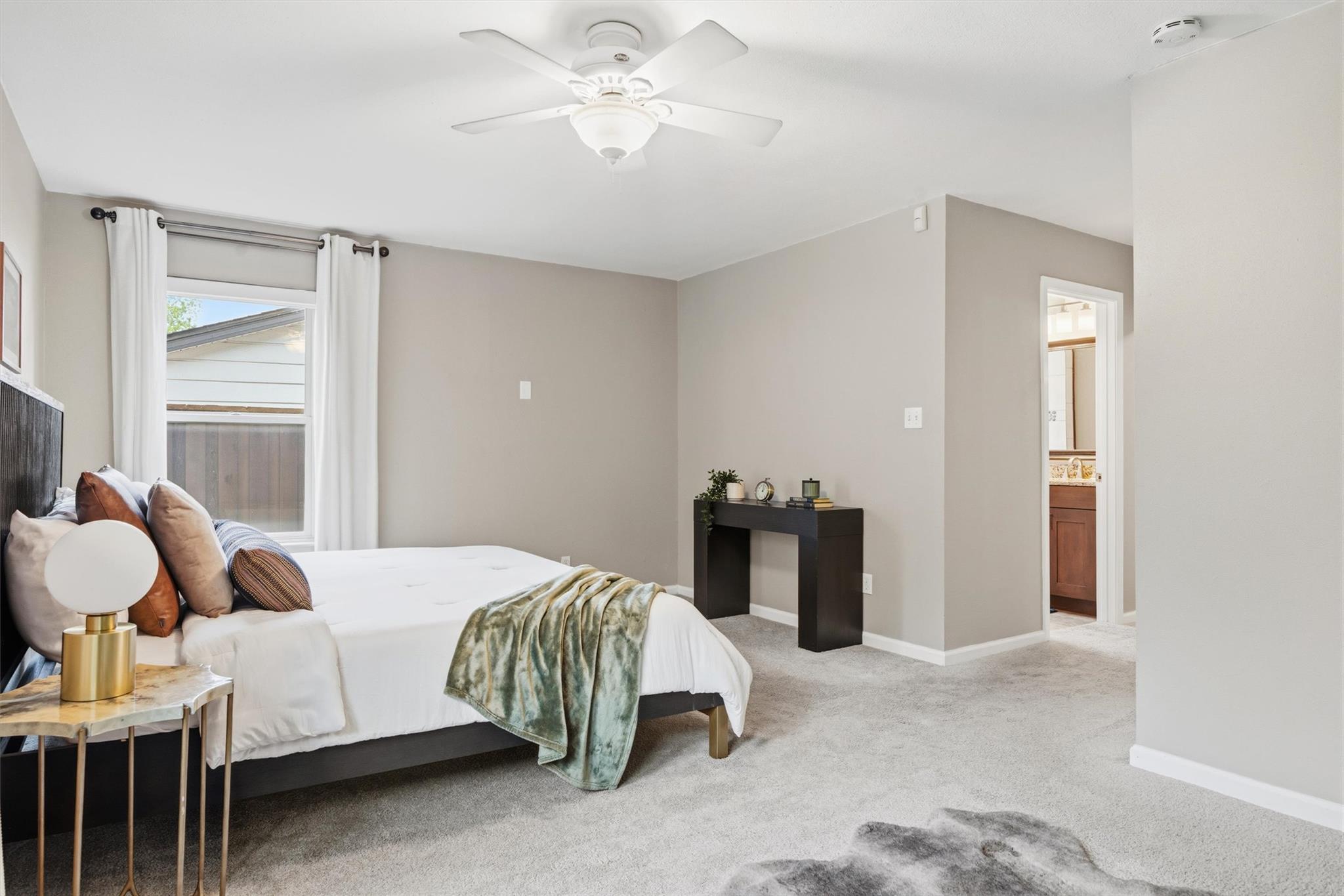 7211 Geneva Dr, Austin, TX 78723