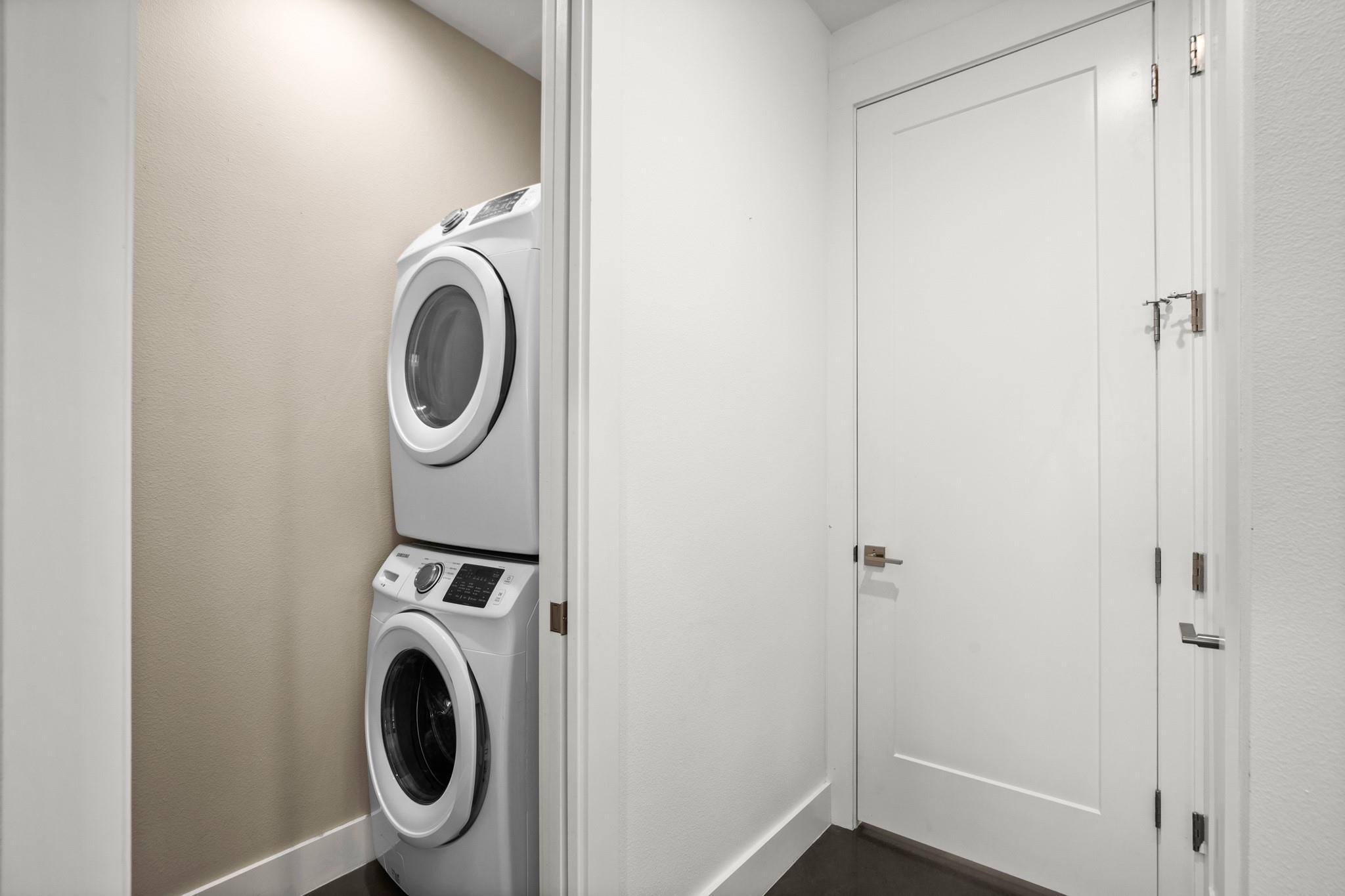 4608 Santa Anna St # 1, Austin, TX 78721