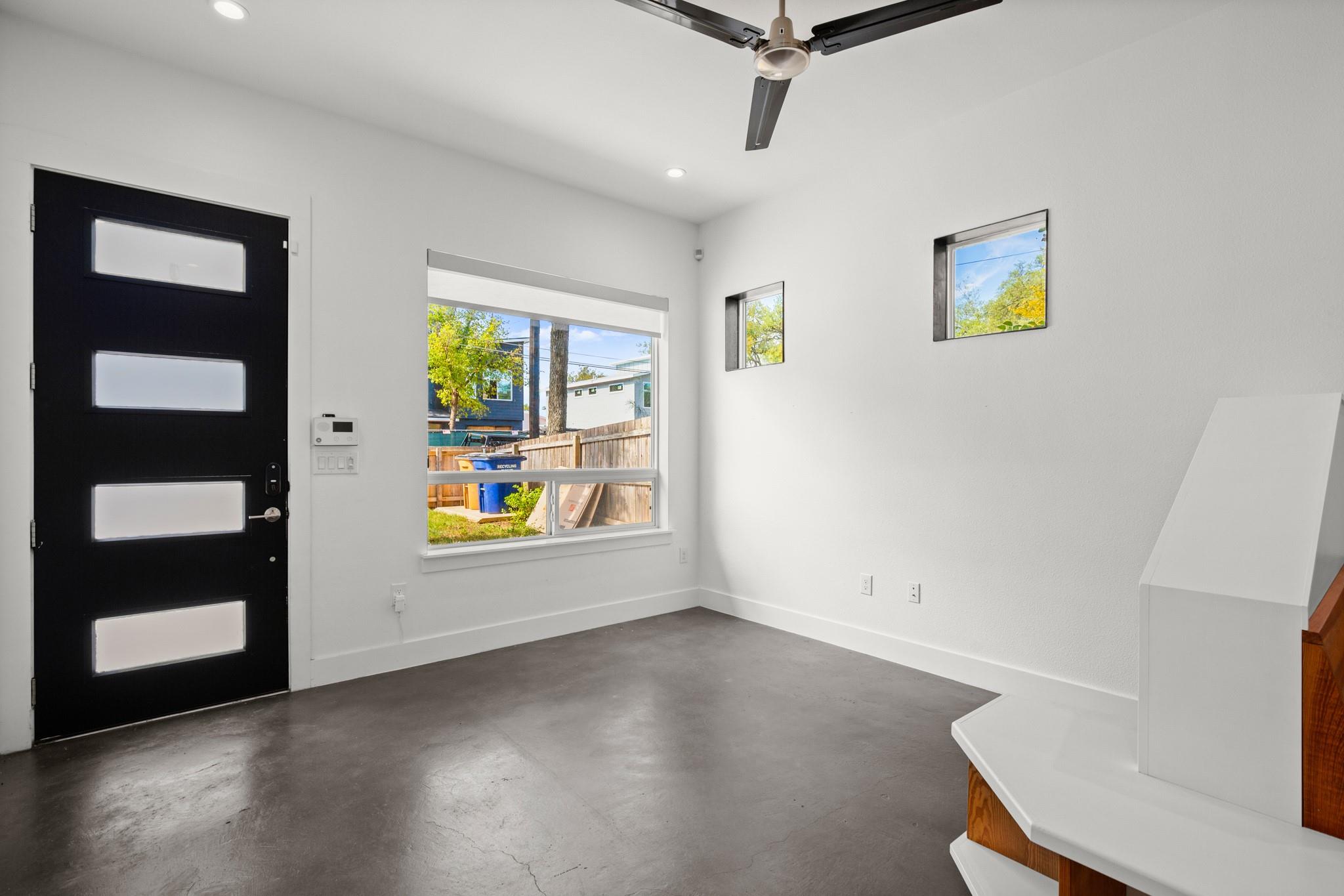 4608 Santa Anna St # 1, Austin, TX 78721