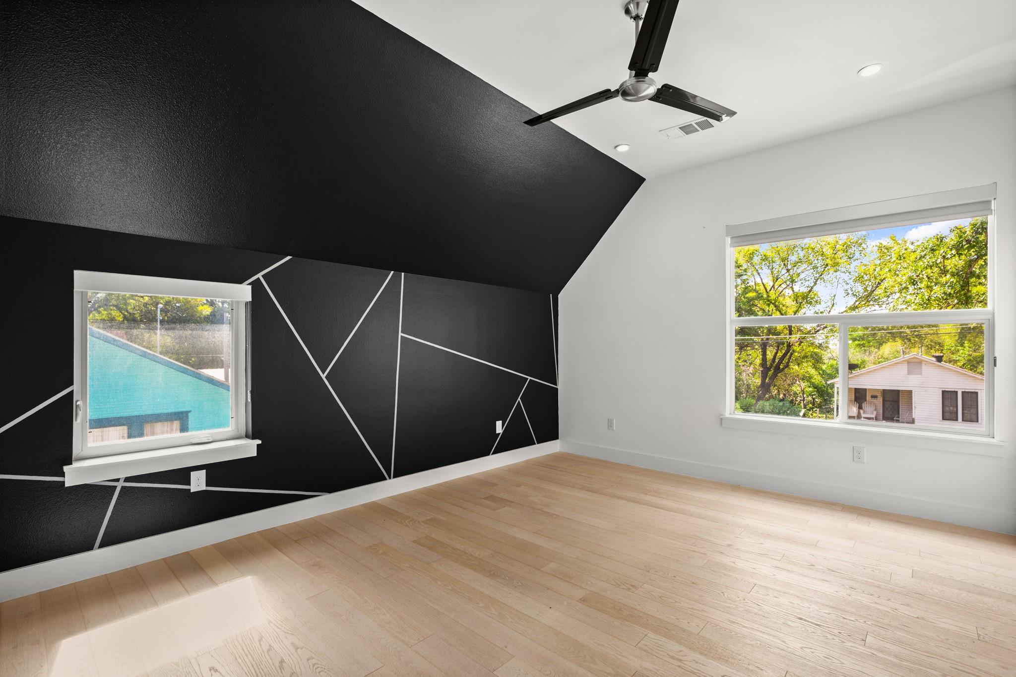 4608 Santa Anna St # 1, Austin, TX 78721