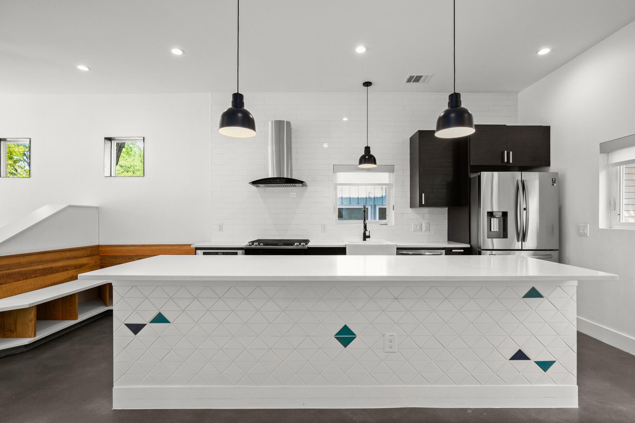 4608 Santa Anna St # 1, Austin, TX 78721