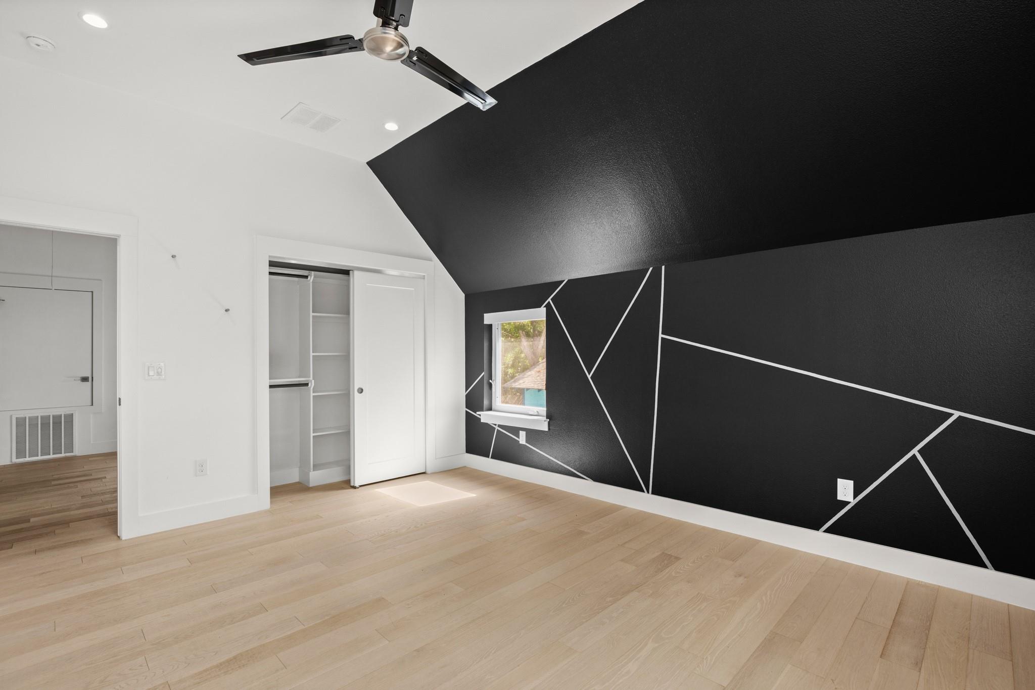 4608 Santa Anna St # 1, Austin, TX 78721