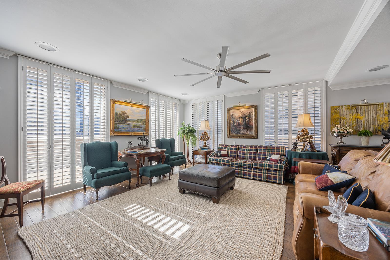 1122 Colorado St # 1004, Austin, TX 78701