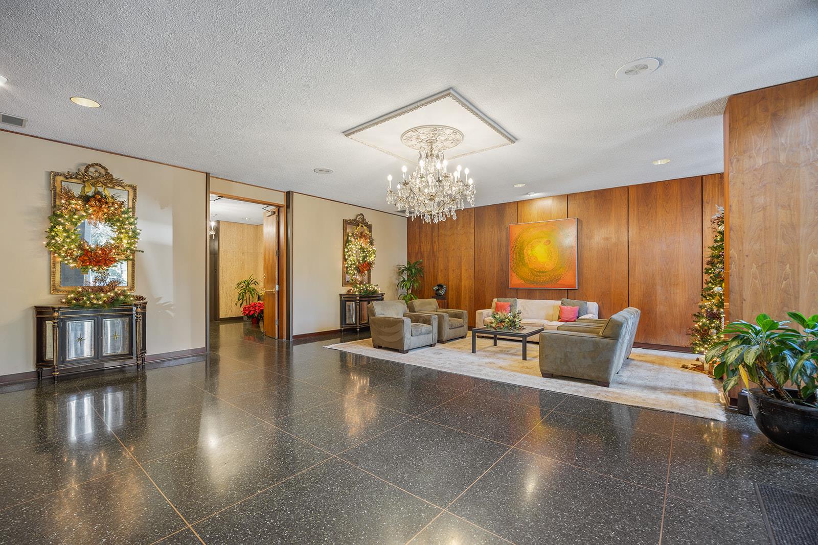 1122 Colorado St # 1004, Austin, TX 78701