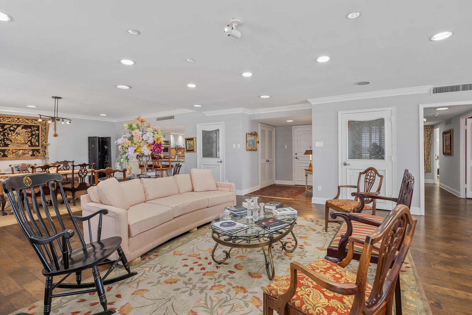 1122 Colorado St # 1004, Austin, TX 78701