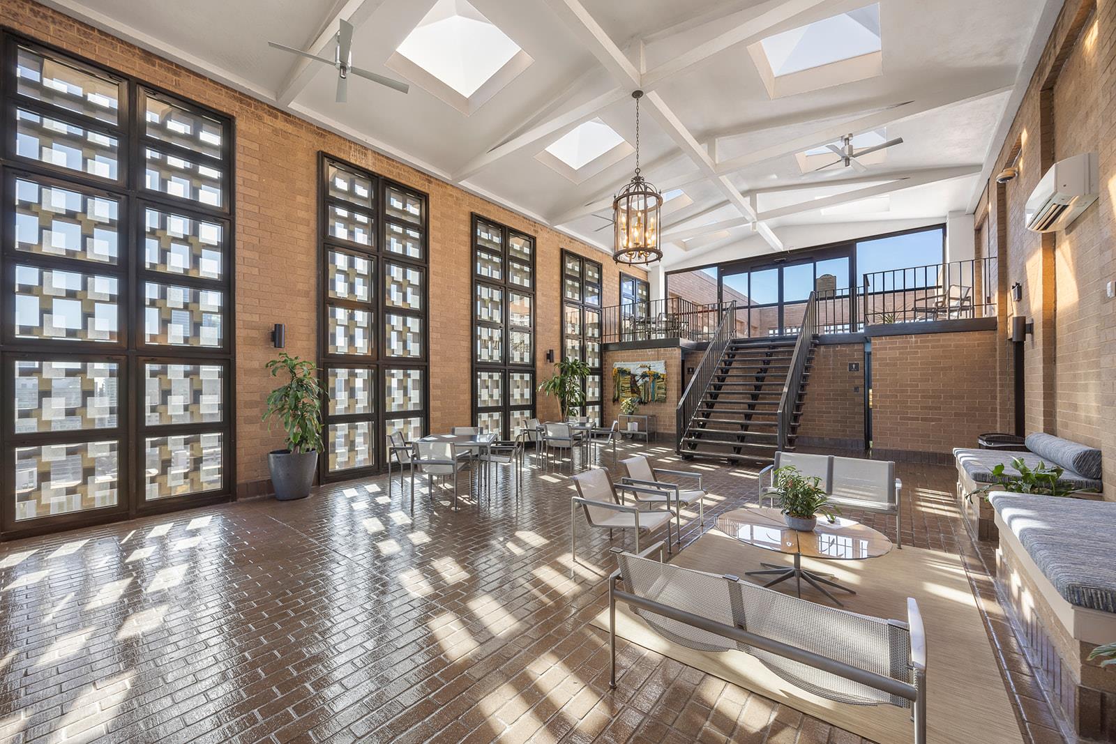 1122 Colorado St # 1004, Austin, TX 78701