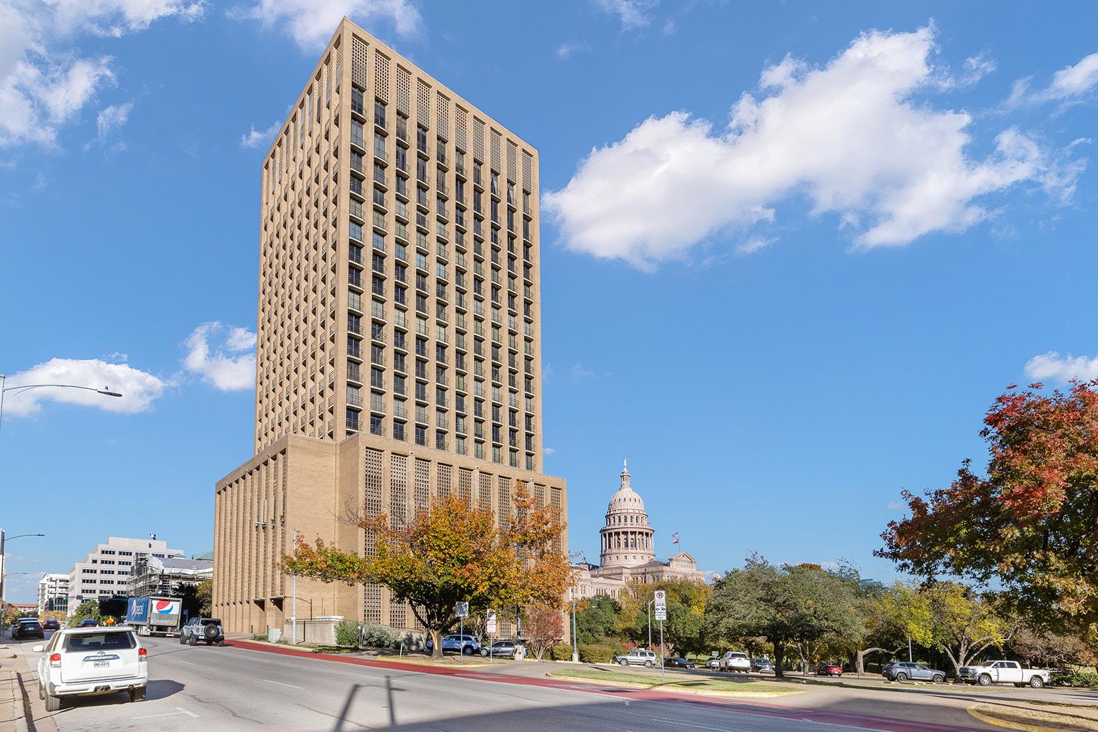 1122 Colorado St # 1004, Austin, TX 78701