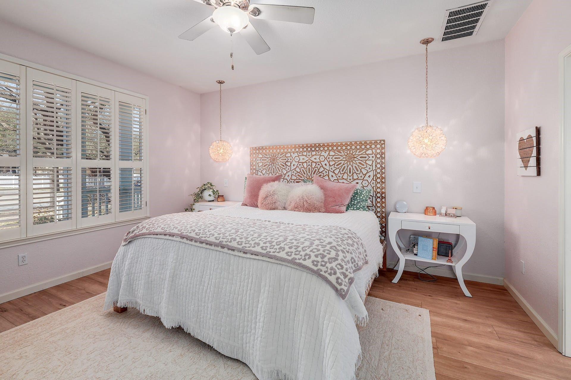 211 N Lynnwood Trl, Cedar Park, TX 78613