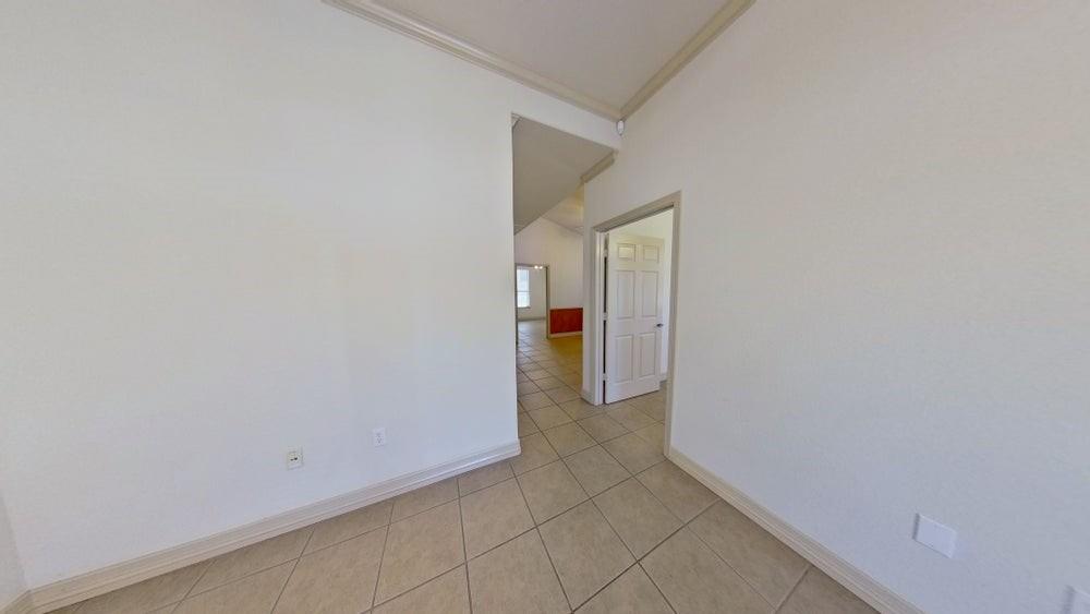 3000 Joe Dimaggio Blvd # 24 Bldg 7, Round Rock, TX 78665