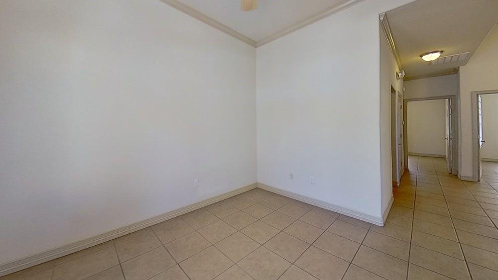 3000 Joe Dimaggio Blvd # 24 Bldg 7, Round Rock, TX 78665